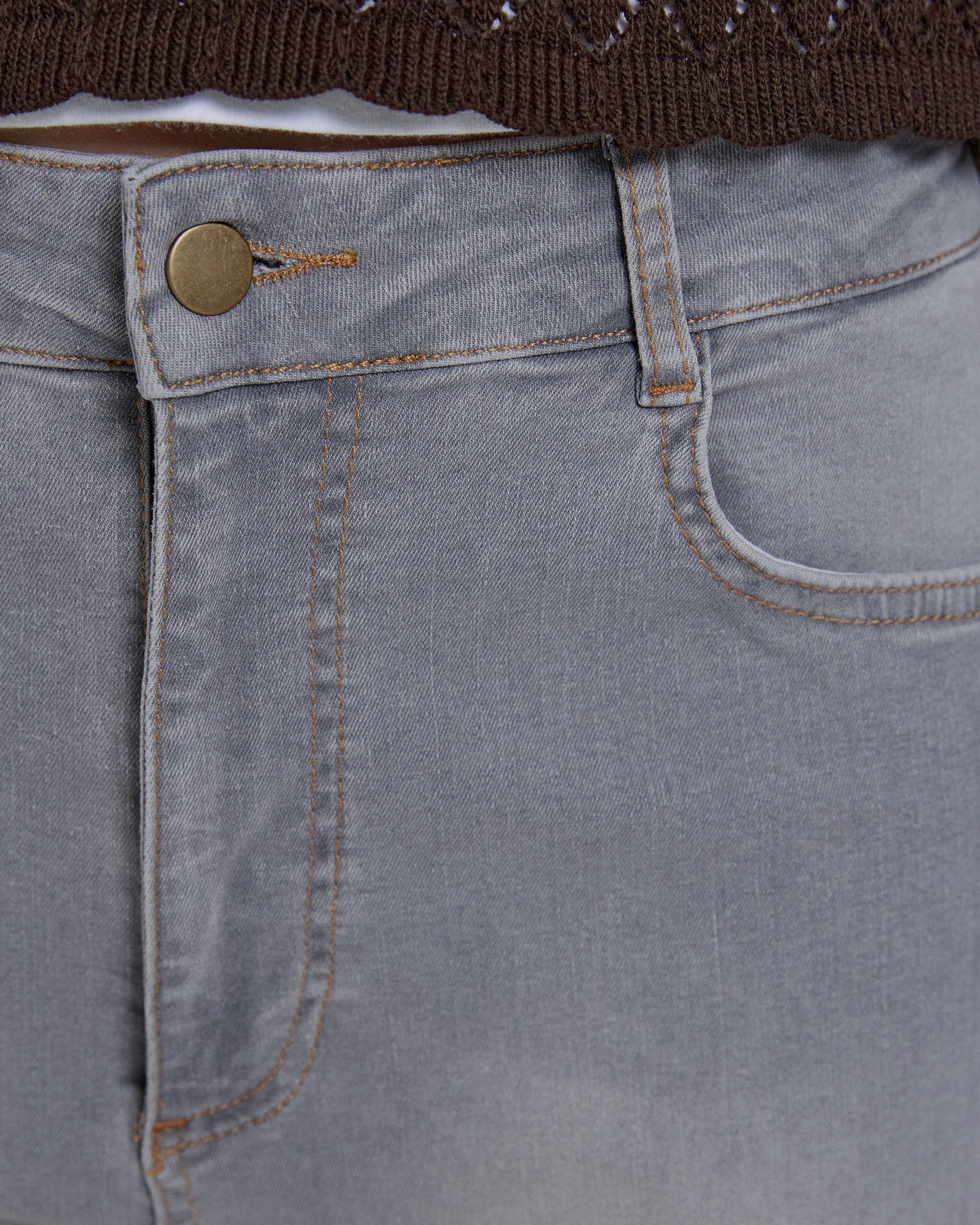 JEANS BOLSILLOS BAJO