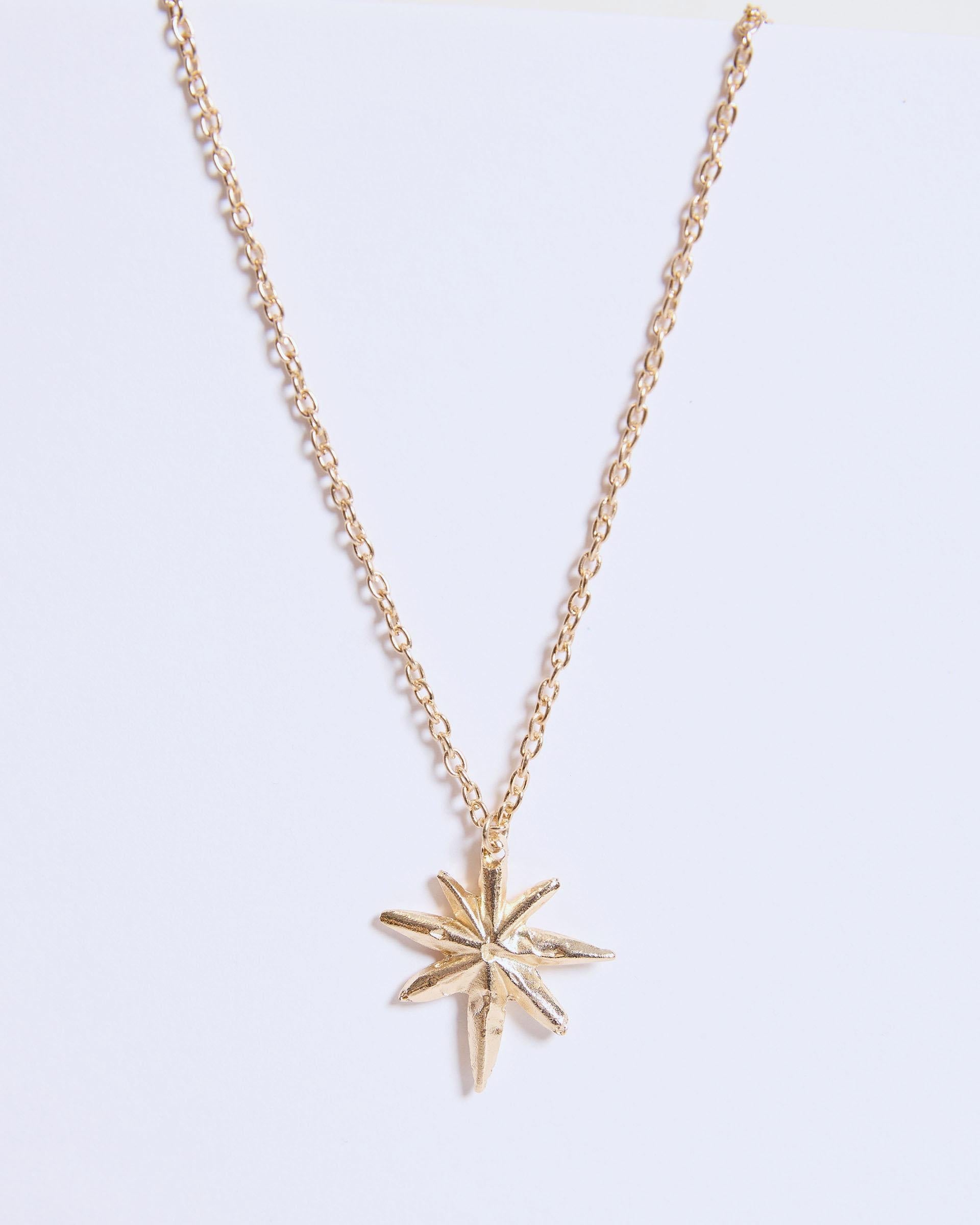 COLLAR ESTRELLA