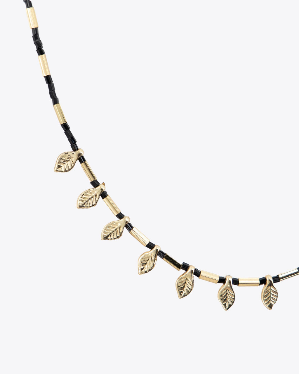 COLLAR HOJITAS