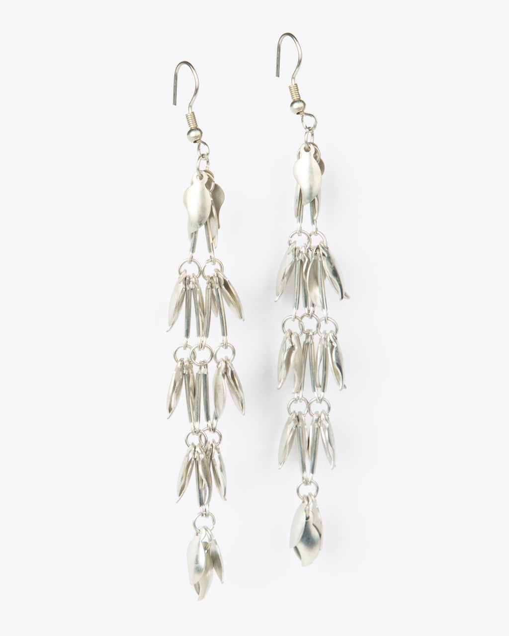 PENDIENTES RED HOJAS