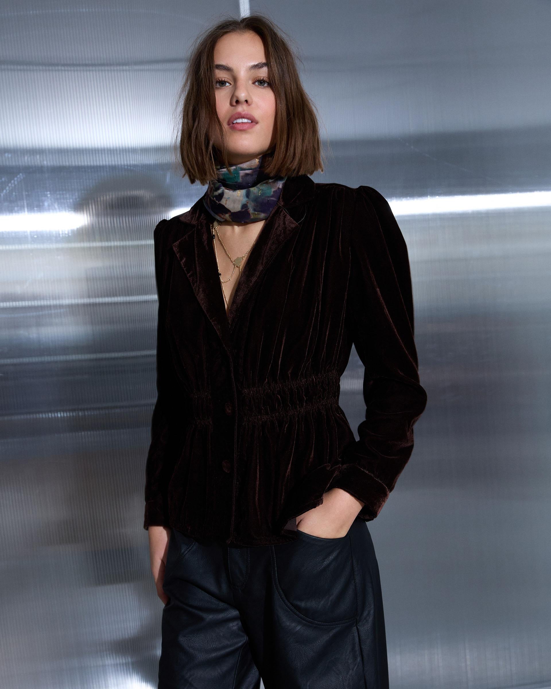 CHAQUETA TERCIOPELO FRUNCES