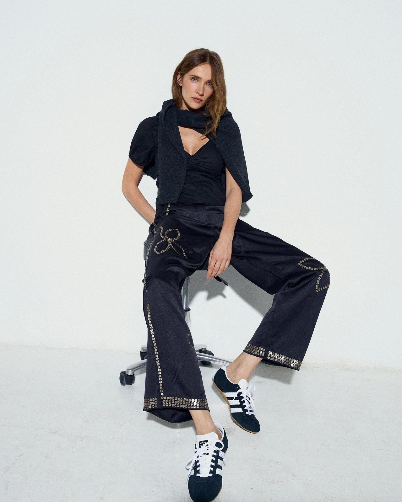 Pantalón Satinado Lentejuelas Negro