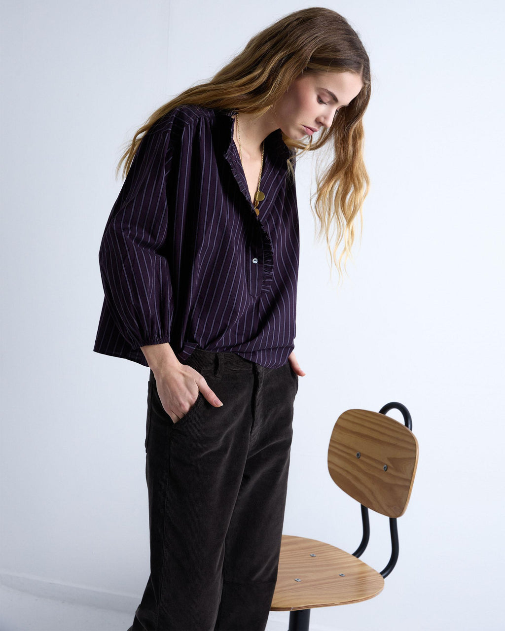 BLUSA RAYAS VOLANTE