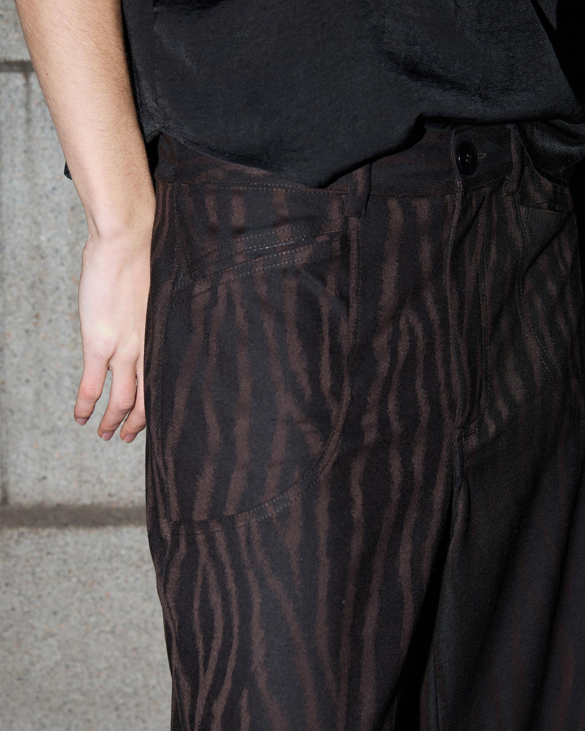 PANTALON ESTAMPADO ANIMAL PRINT