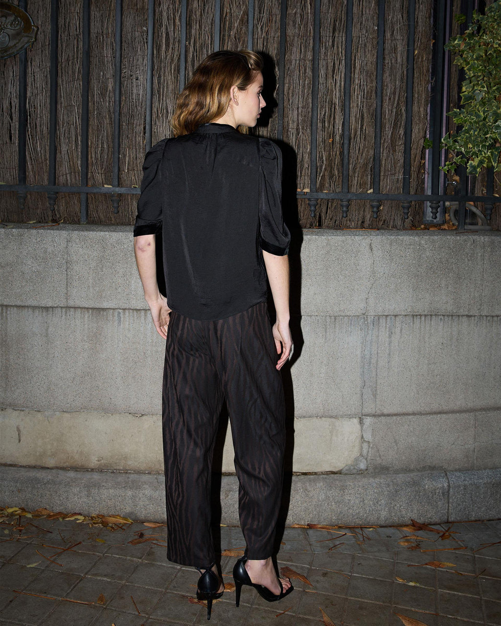 PANTALON ESTAMPADO ANIMAL PRINT
