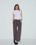 Pantalón Fluido Triple Botón Estampado Floral Marrón
