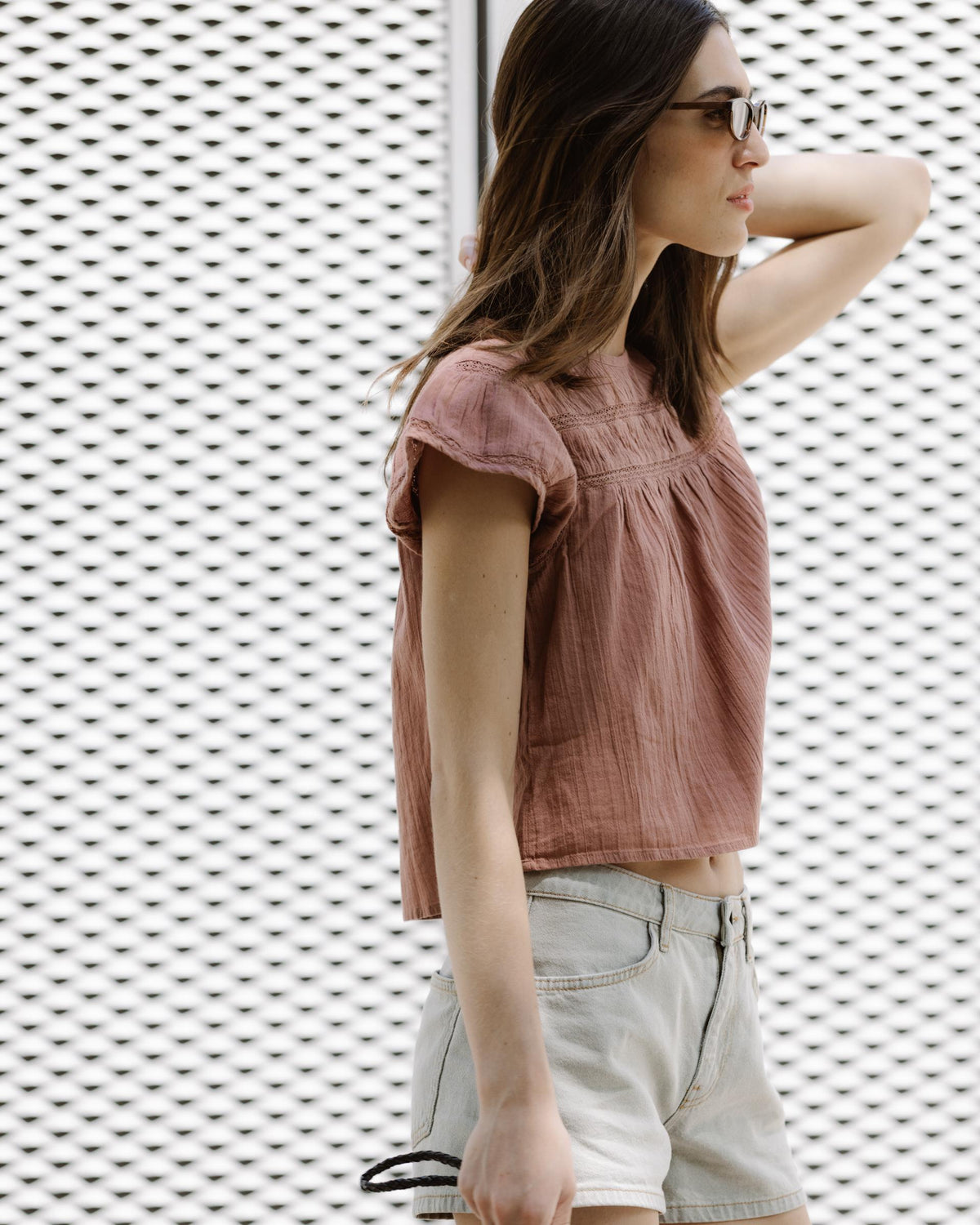 BLUSA MANGA CORTA PUNTILLAS DELANTERO