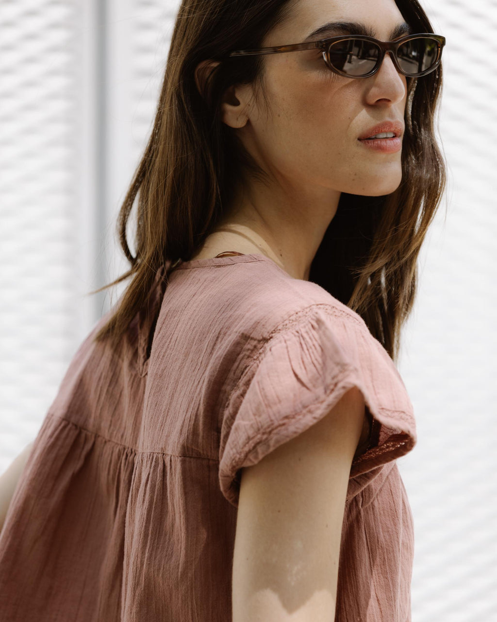BLUSA MANGA CORTA PUNTILLAS DELANTERO