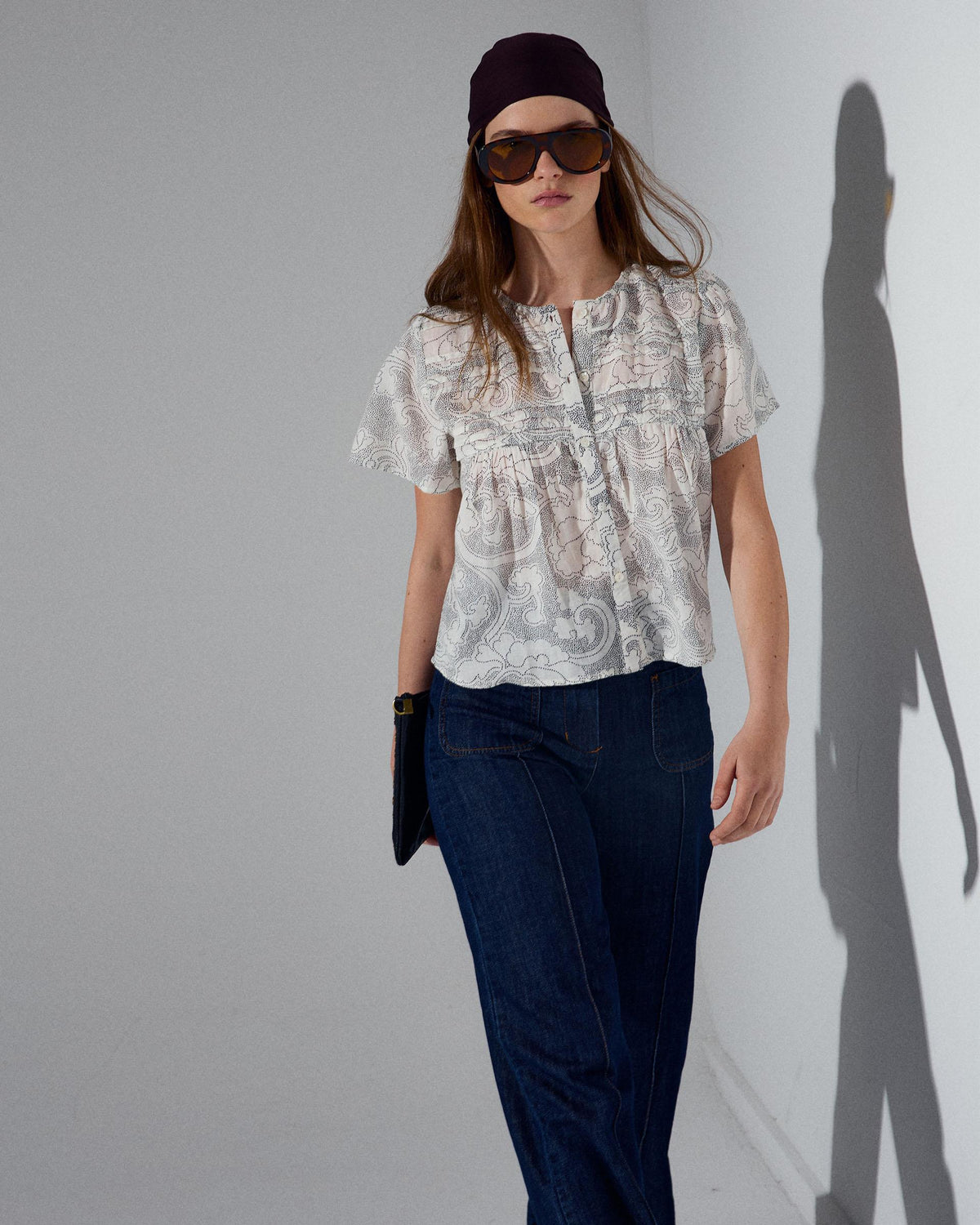 BLUSA PLIEGUES DELANTEROS BOTONES