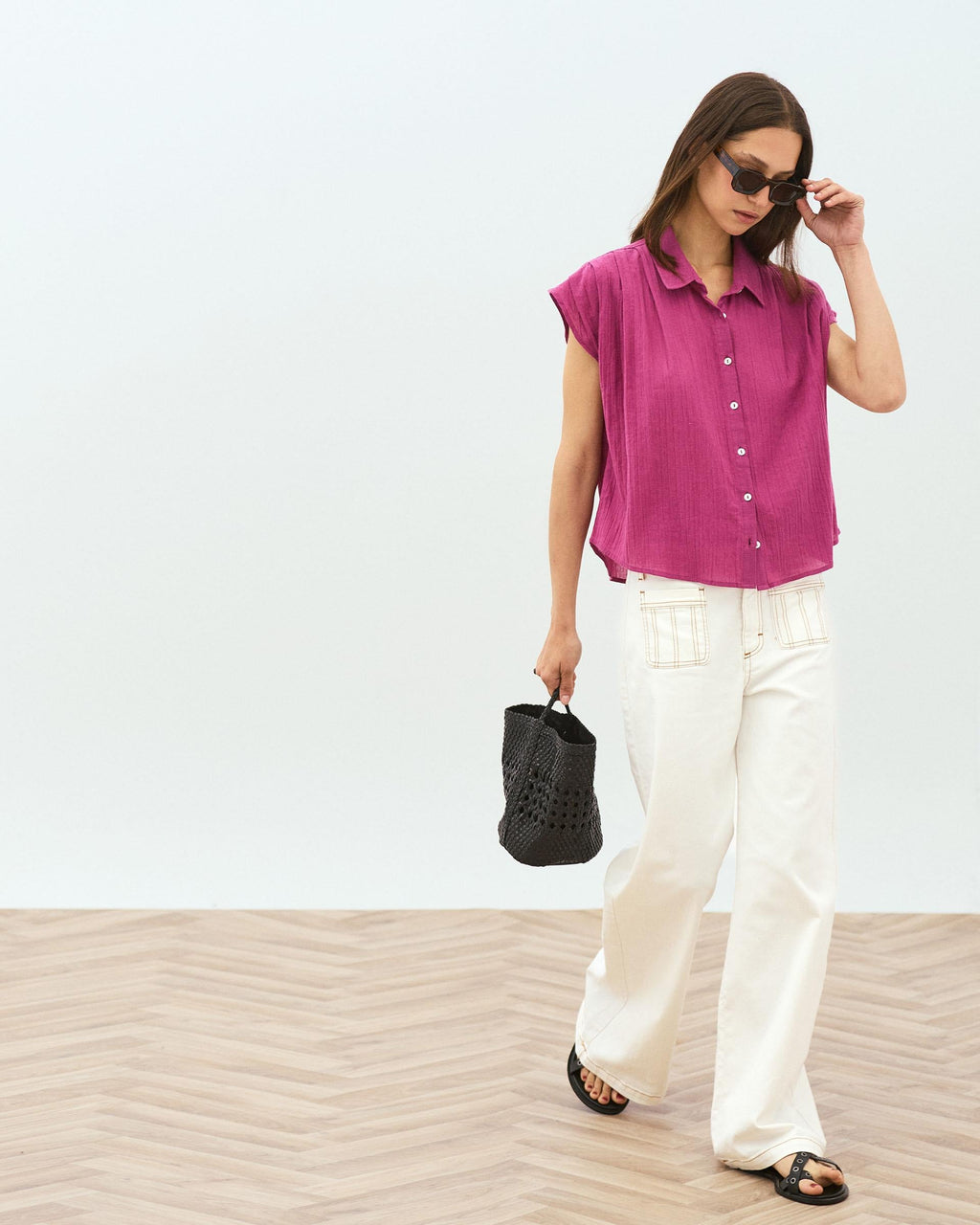 CAMISA SIN MANGAS PLIEGUES