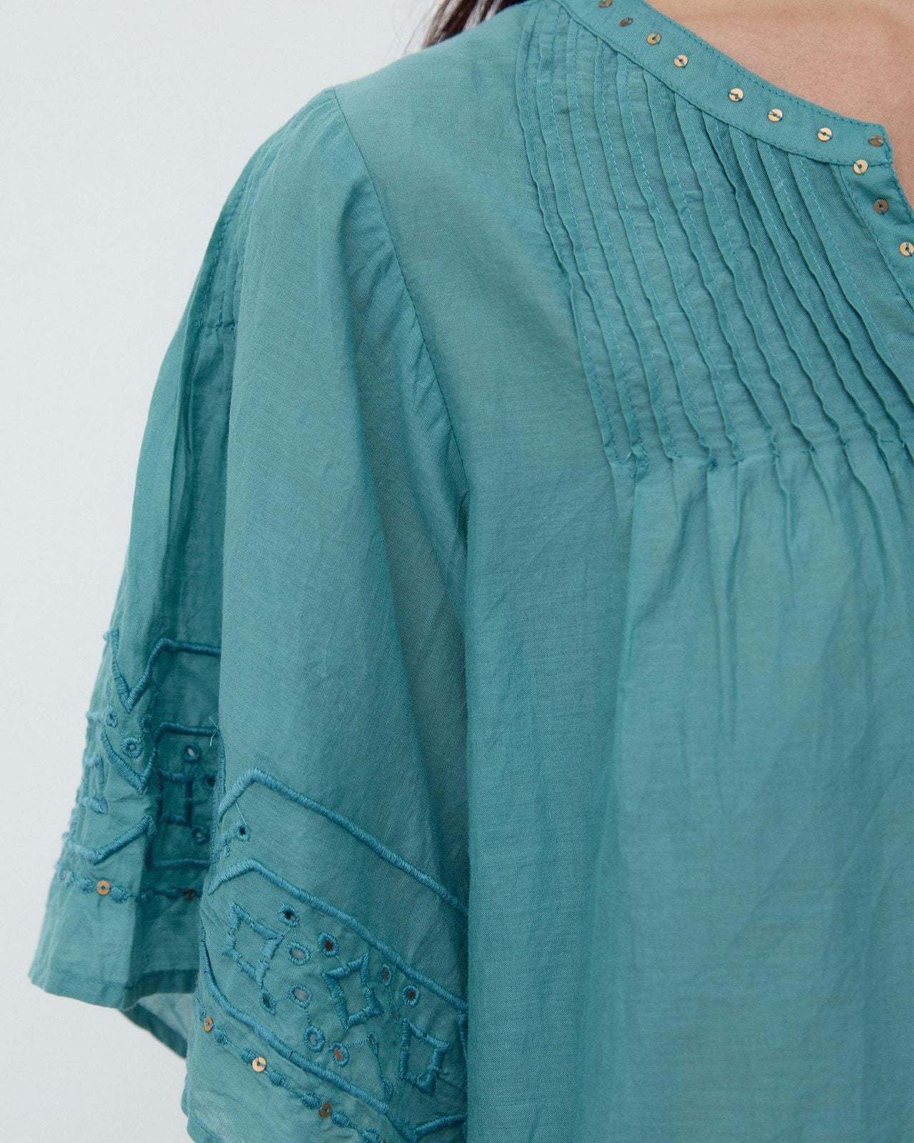 Blusa Bordados Lentejuelas Verde Agua