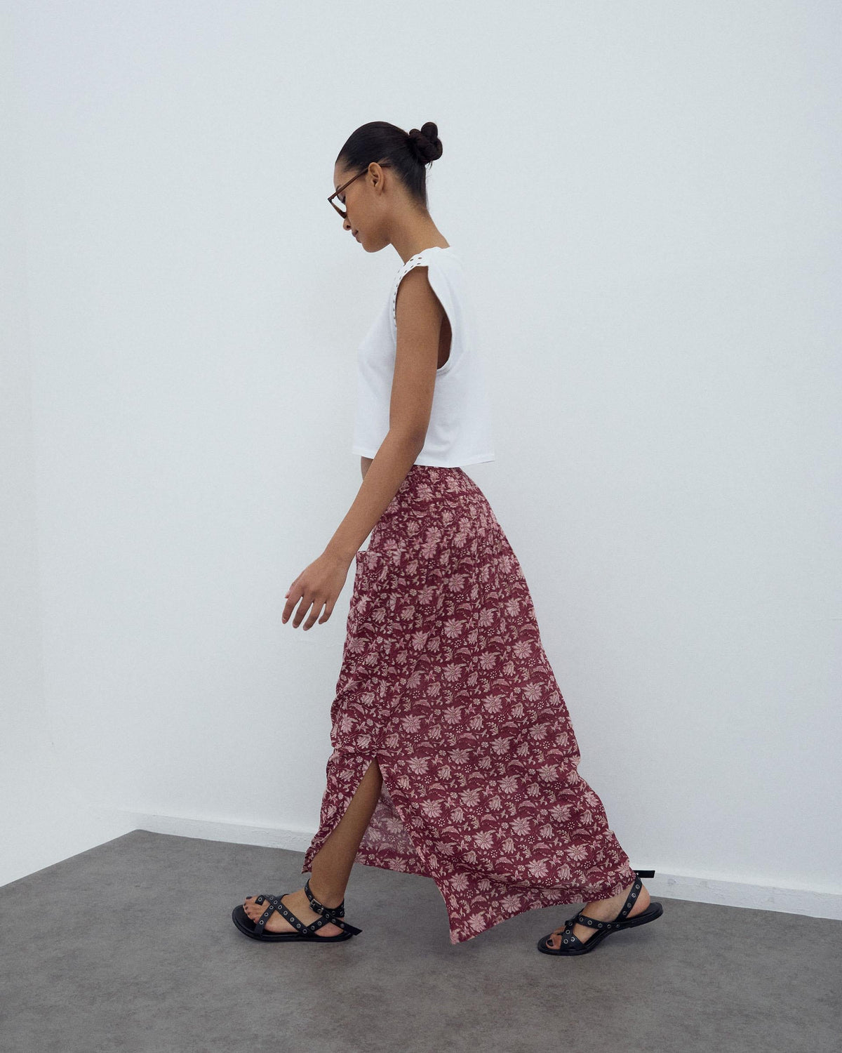 FALDA LARGA NIDO DE ABEJA ESTAMPADO FLORAL