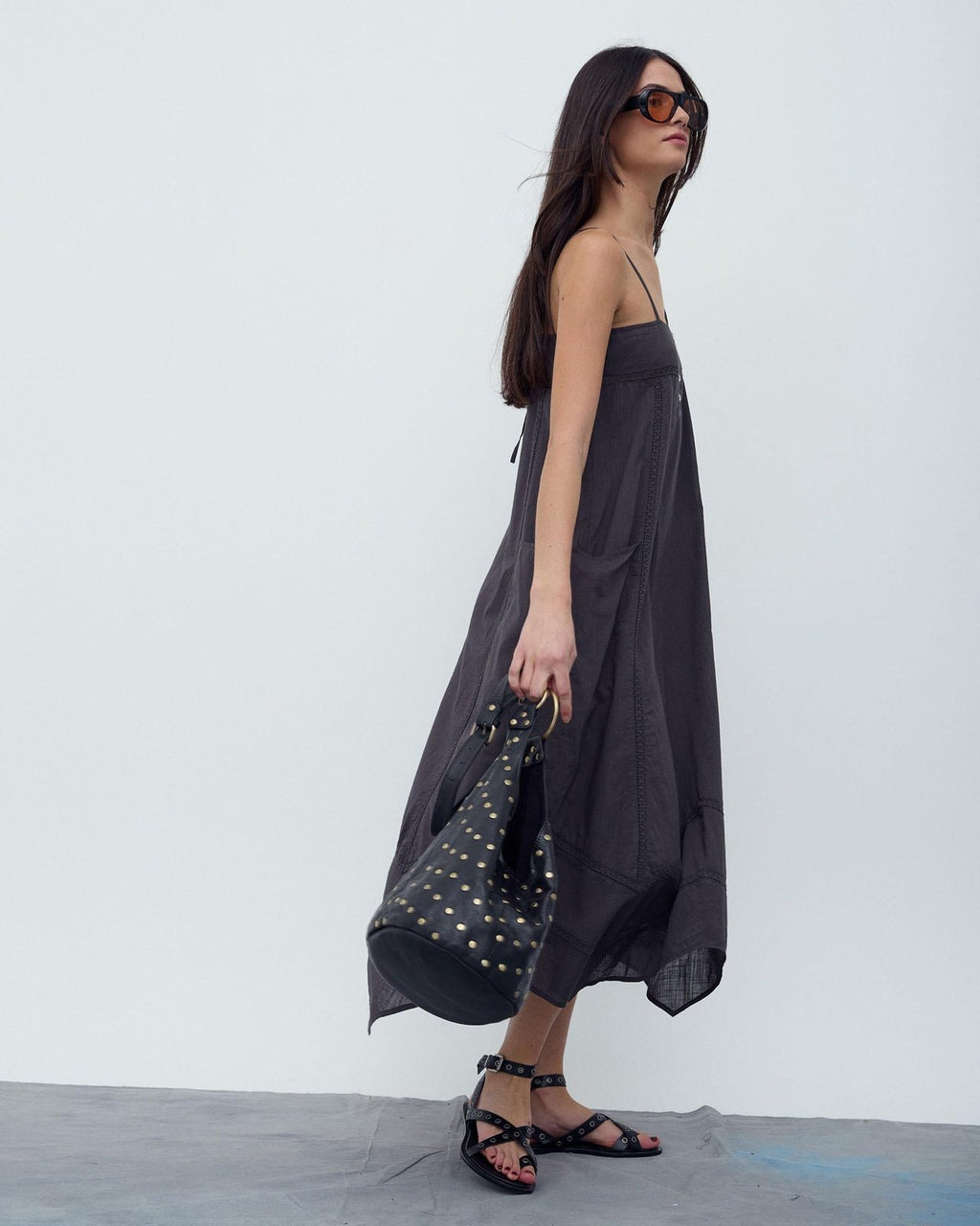 Vestido Puntillas Bolsillos Antracita