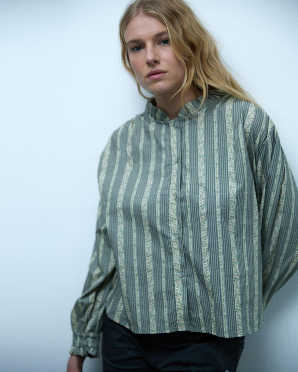 BLUSA RAYAS ESTAMPADAS