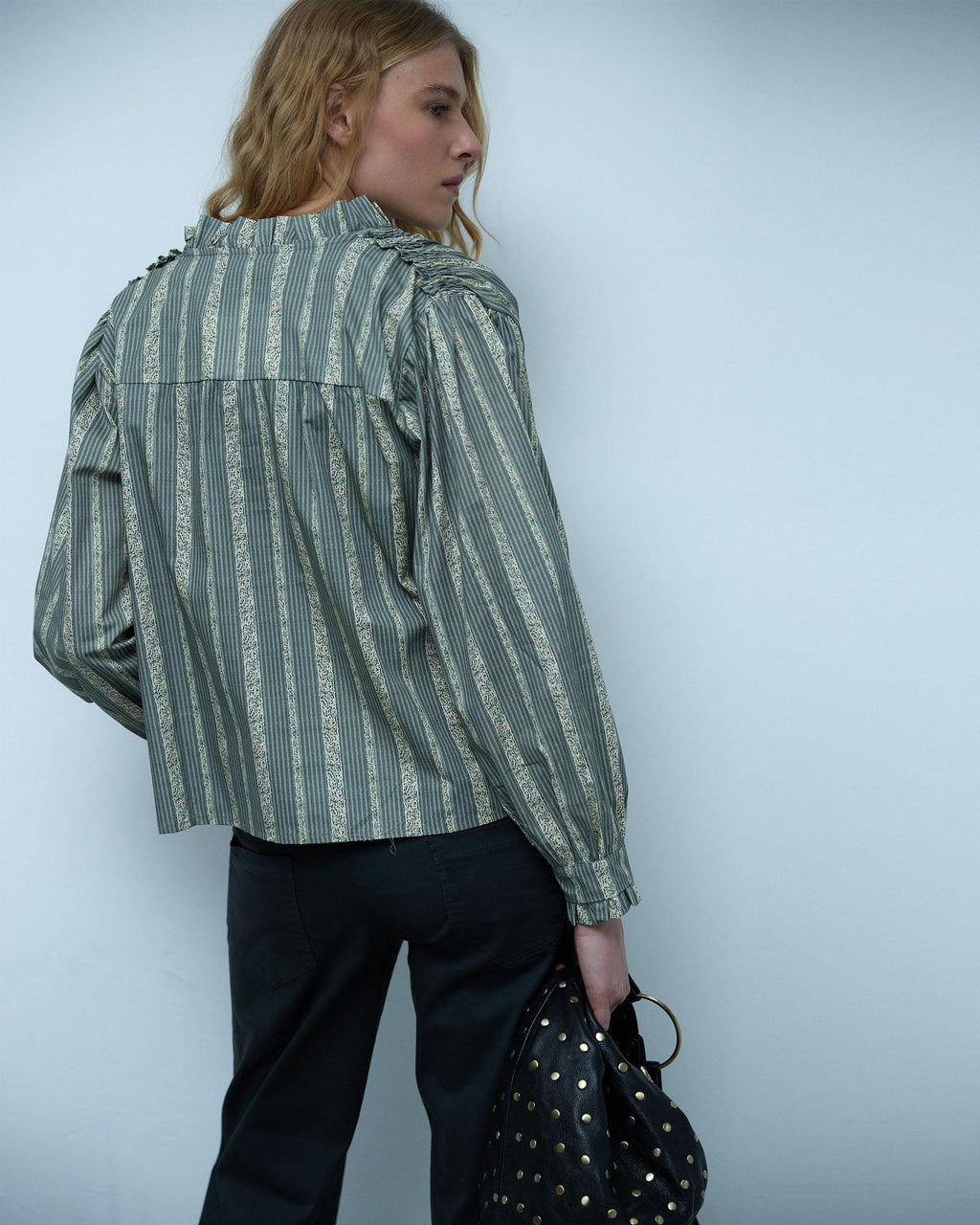 BLUSA RAYAS ESTAMPADAS