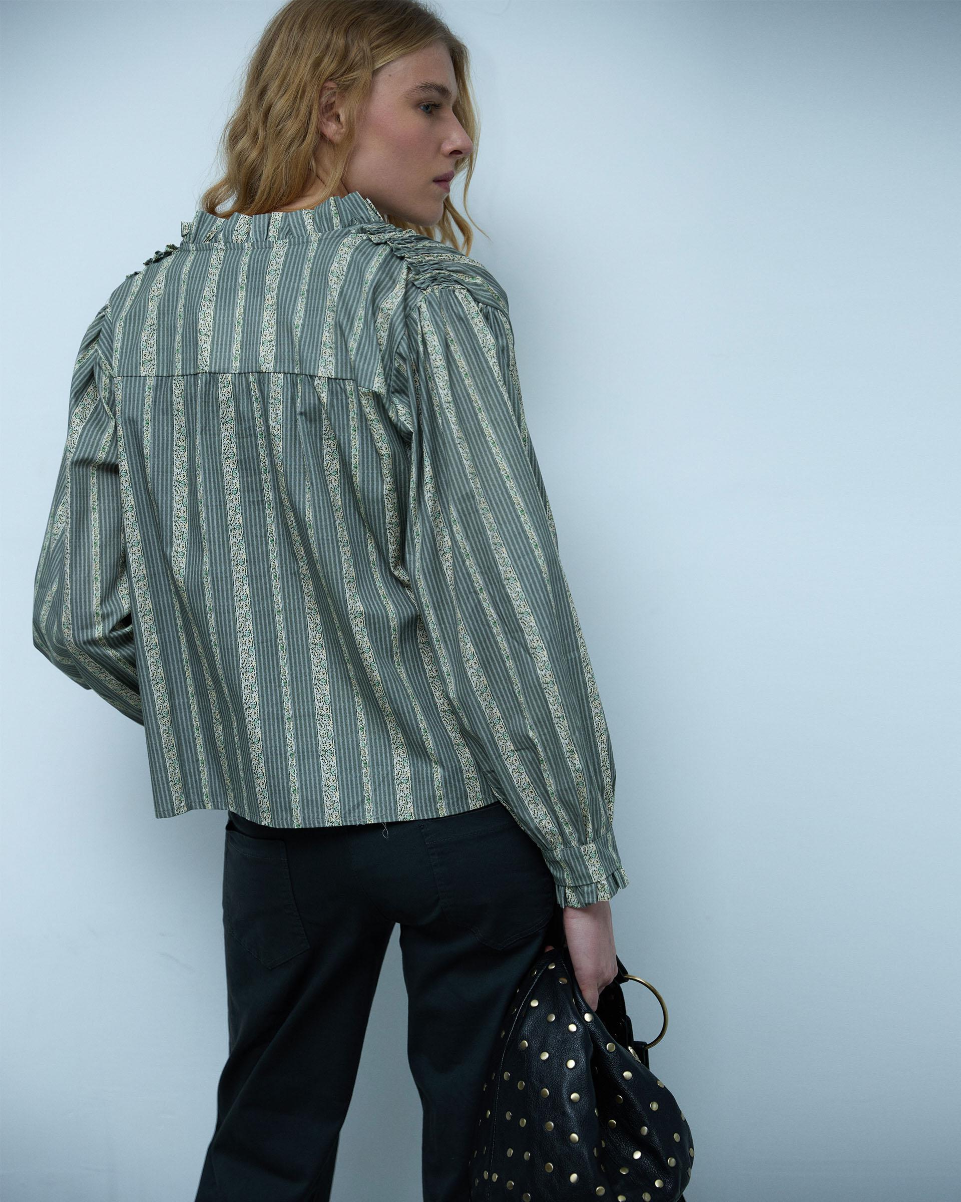 BLUSA RAYAS ESTAMPADAS