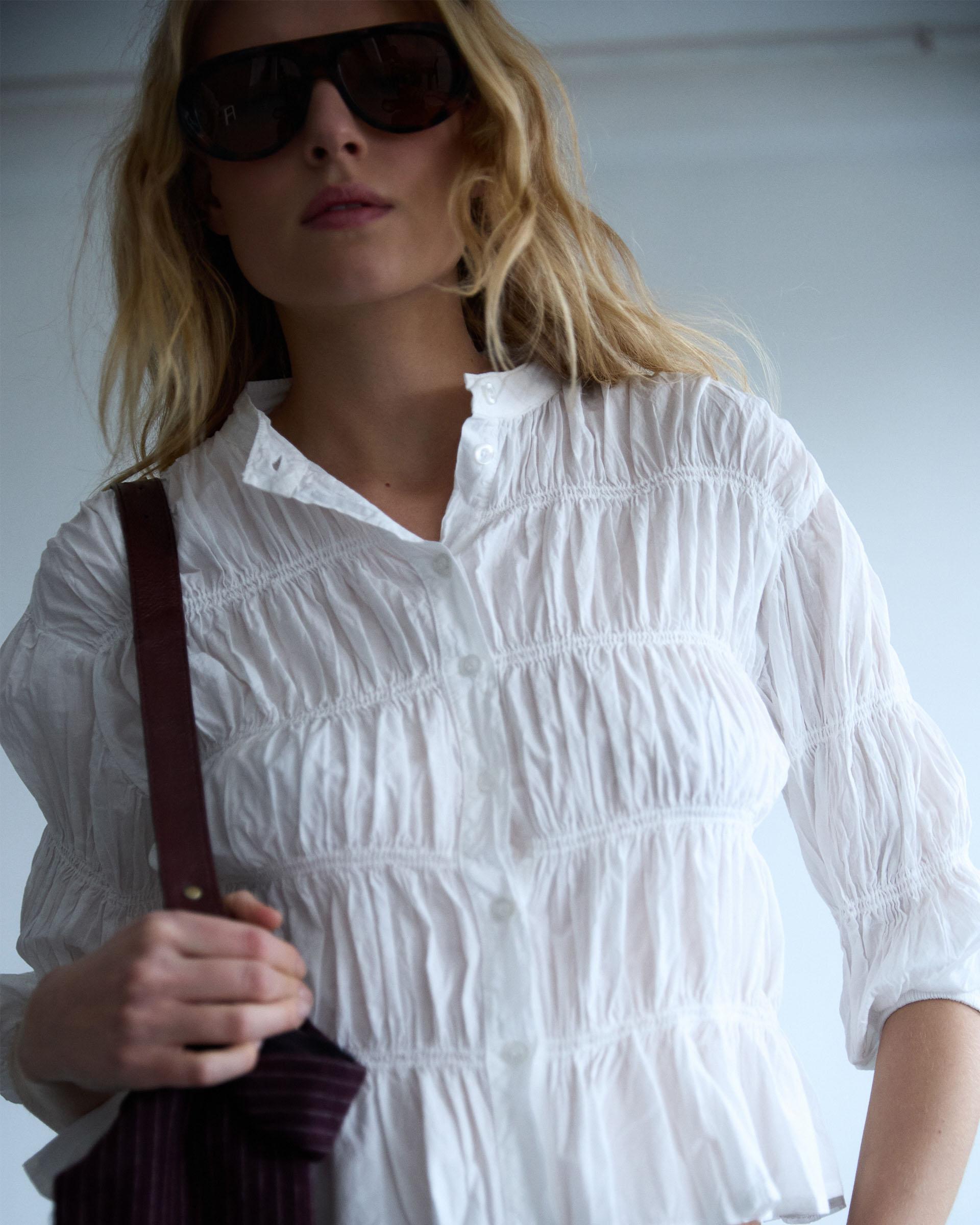 BLUSA FRUNCIDOS