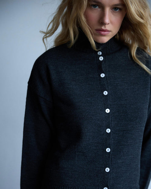 CHAQUETA PUNTO CUELLO SUBIDO