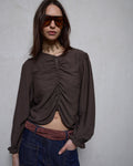 BLUSA FRUNCIDO DELANTERO