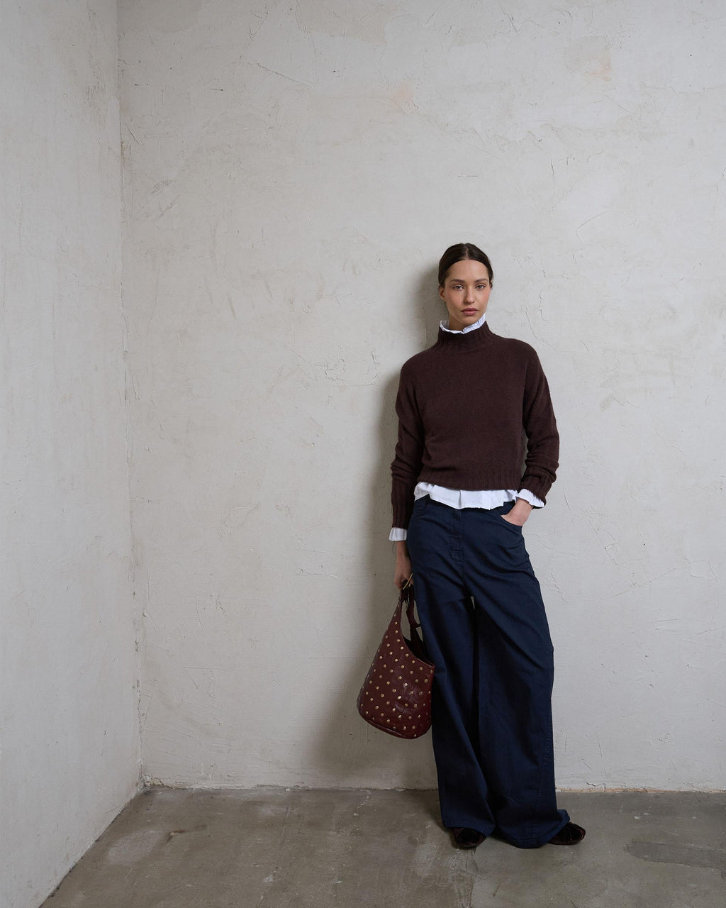 PANTALON COSTURA DIAGONAL