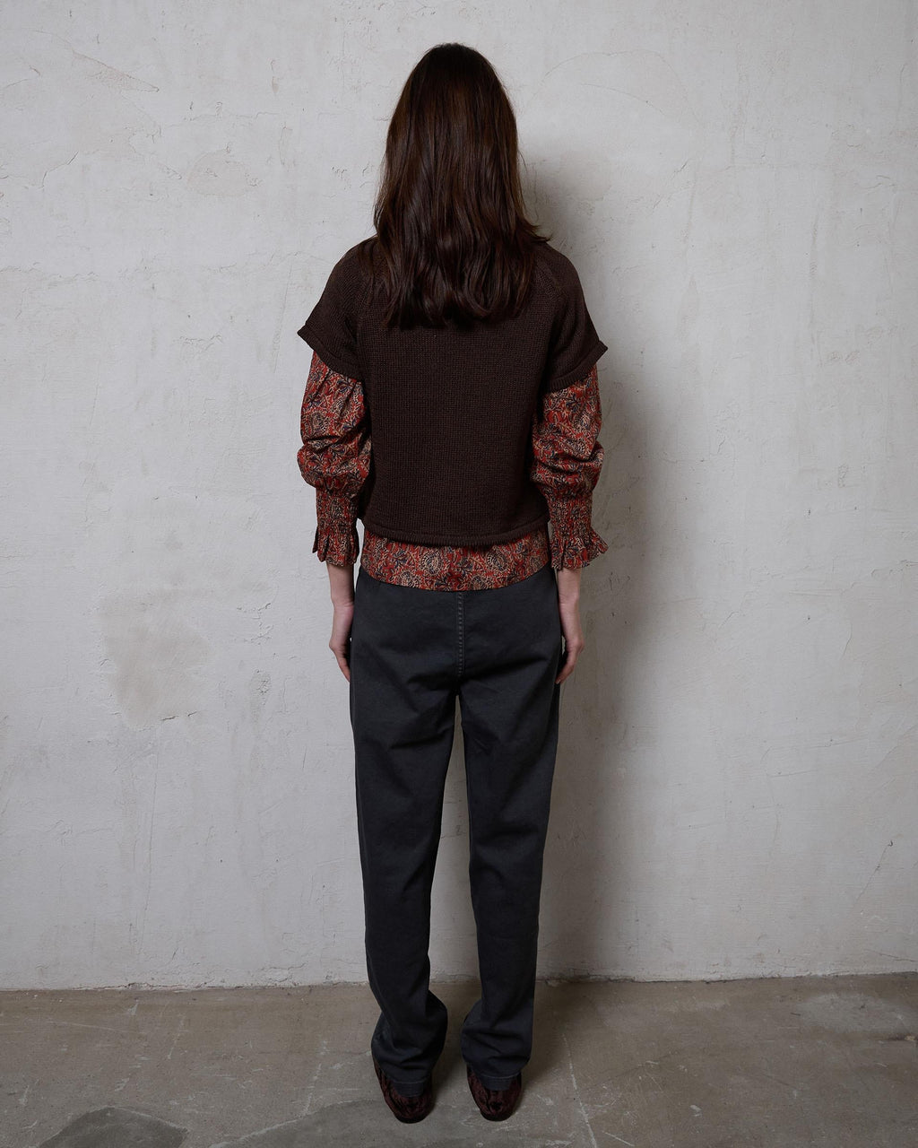 PANTALON BOLSILLOS RIBETEADOS