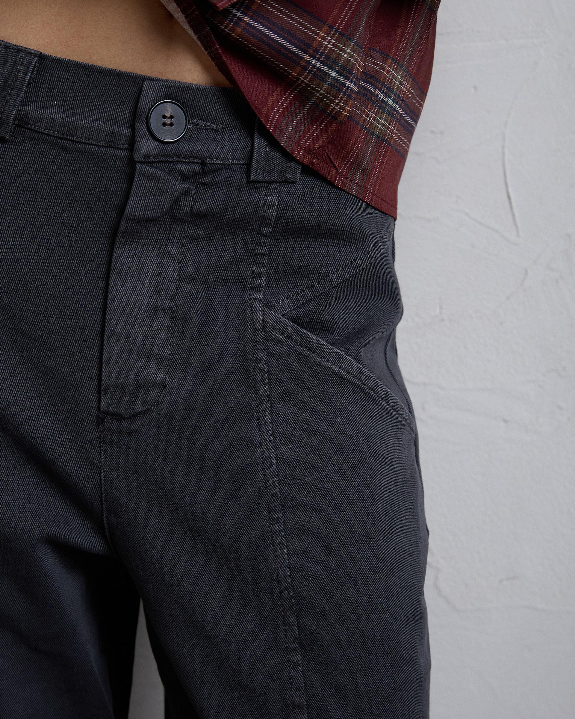 PANTALON BOLSILLOS DIAGONALES