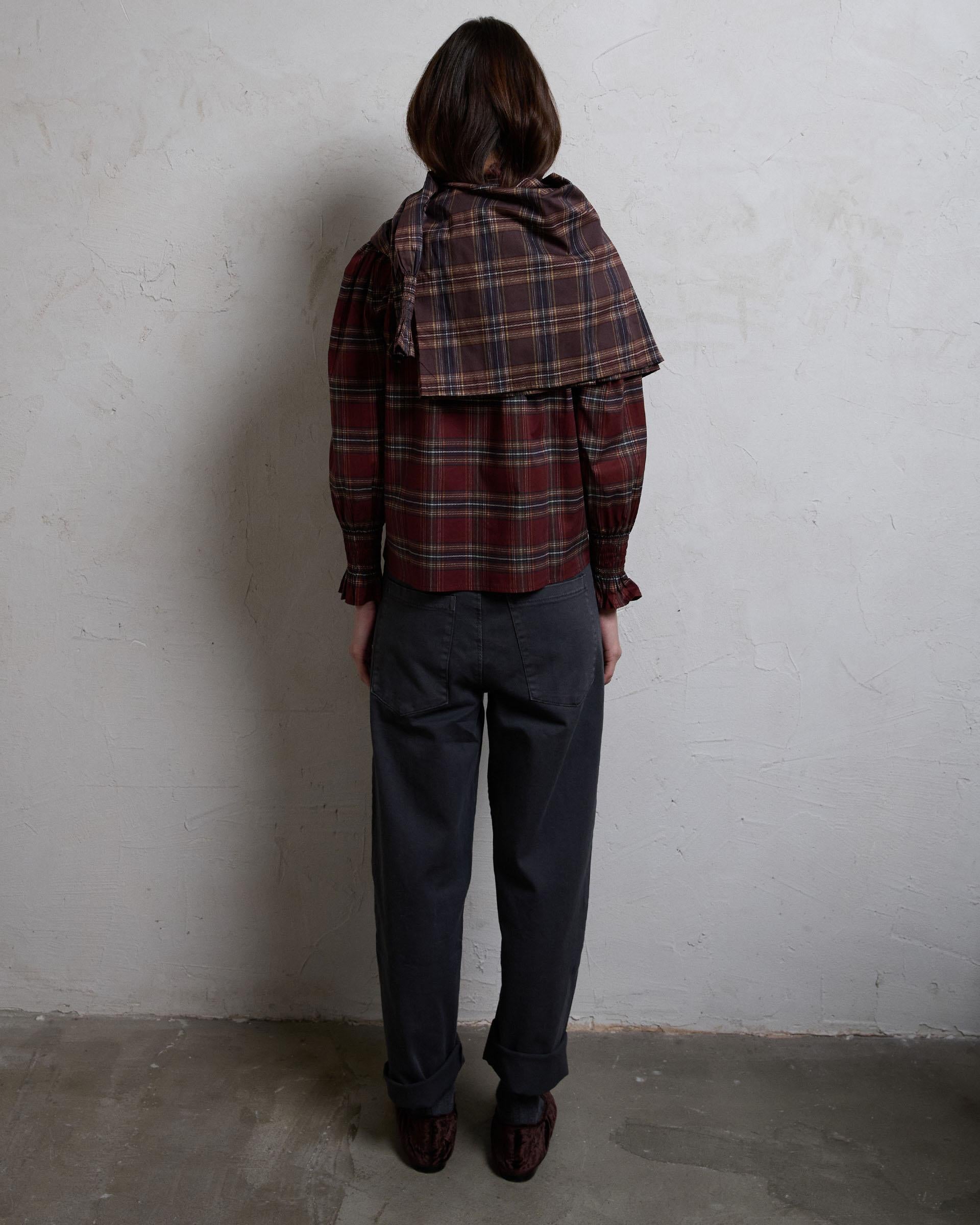 PANTALON BOLSILLOS DIAGONALES