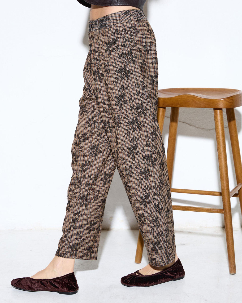 PANTALON ESTAMPADO CUADROS FLORES
