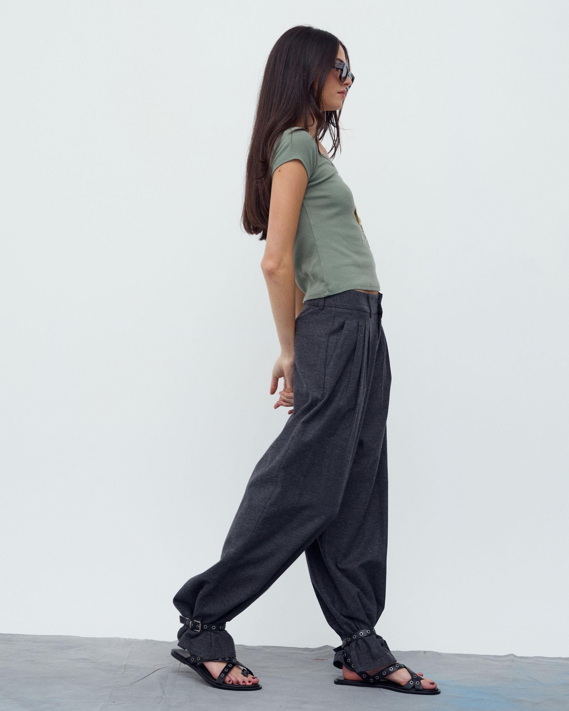 PANTALON TRIPLE PINZA ESPIGA