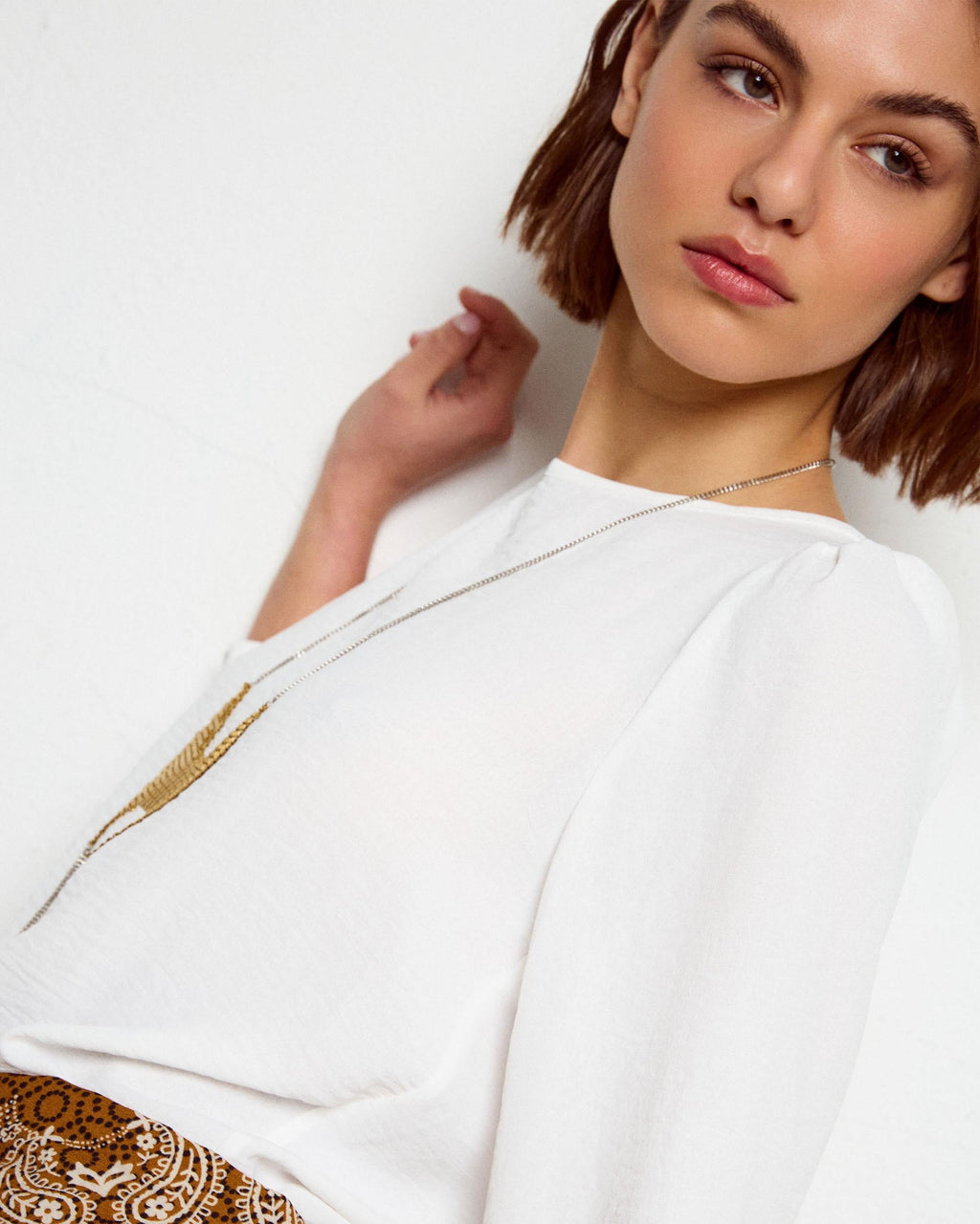 BLUSA BASICA CUELLO REDONDO