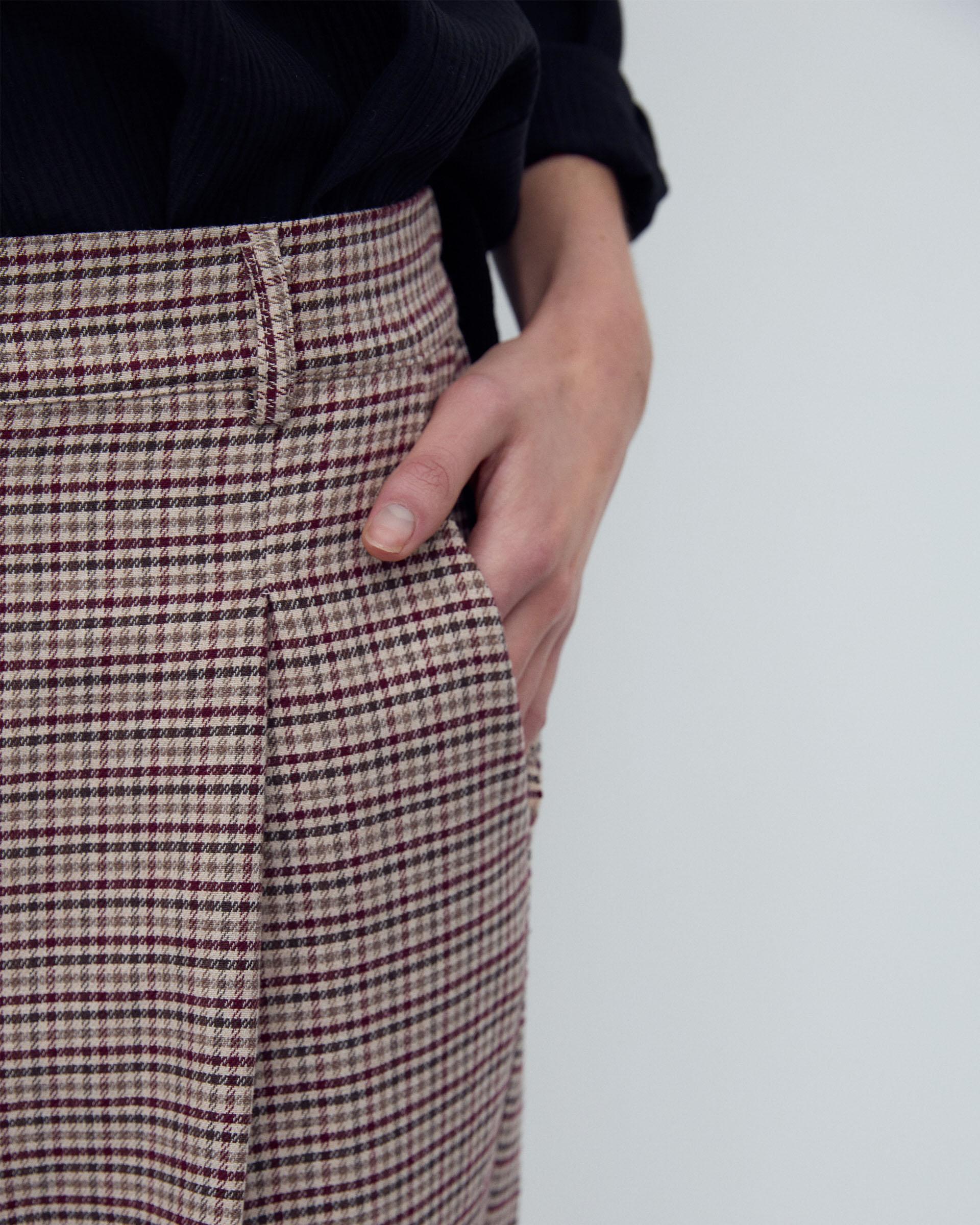PANTALON CUADROS PINZAS