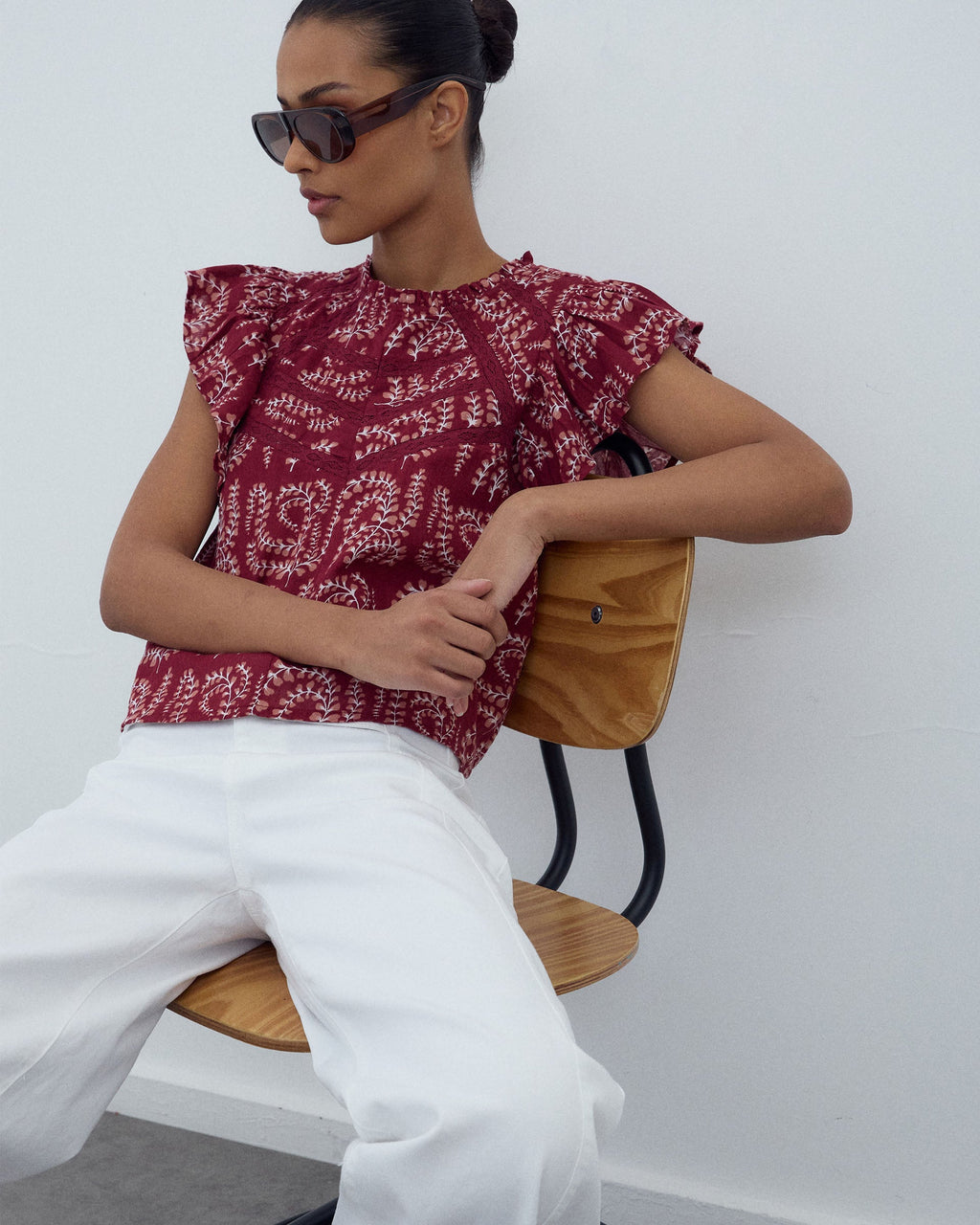 BLUSA MANGA CORTA VOLANTES PUNTILLAS ESTAMPADA