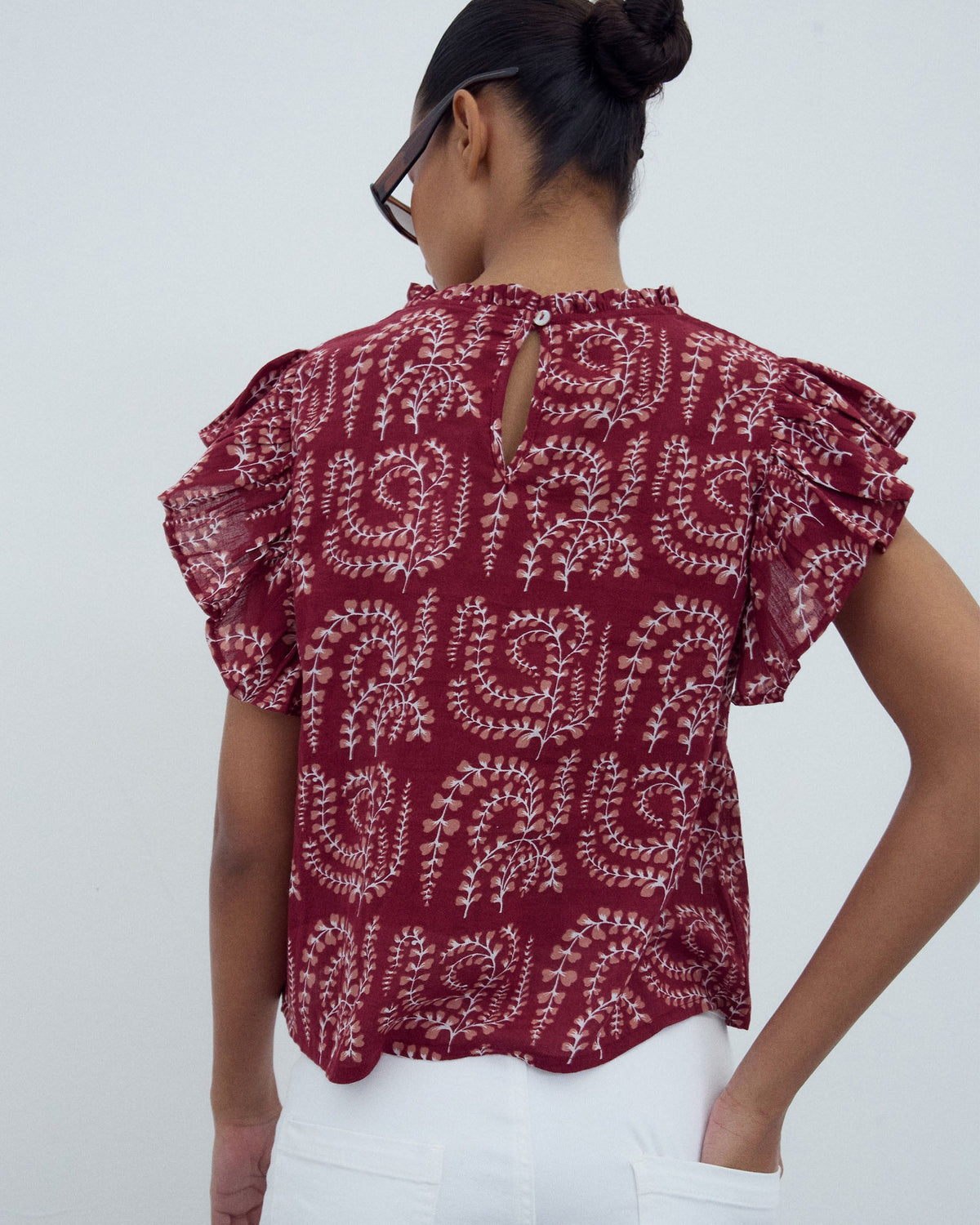 BLUSA MANGA CORTA VOLANTES PUNTILLAS ESTAMPADA