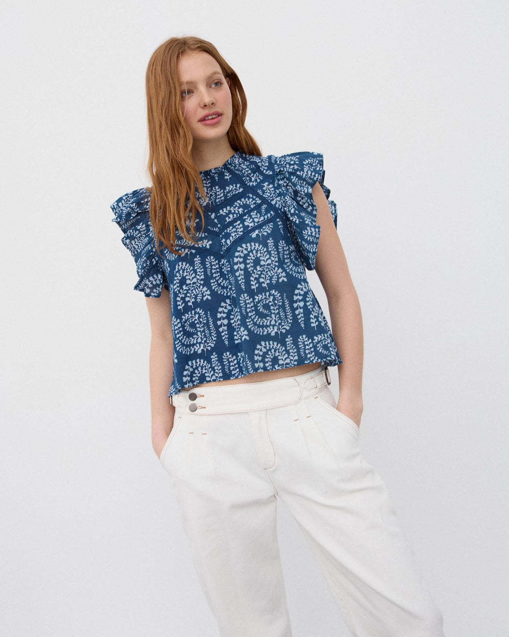 BLUSA MANGA CORTA VOLANTES PUNTILLAS ESTAMPADA