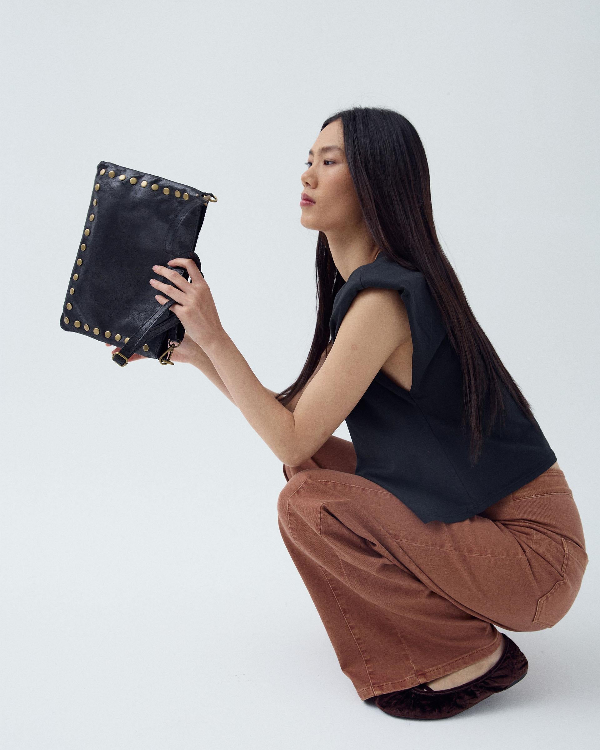 BOLSO MINI TACHUELAS