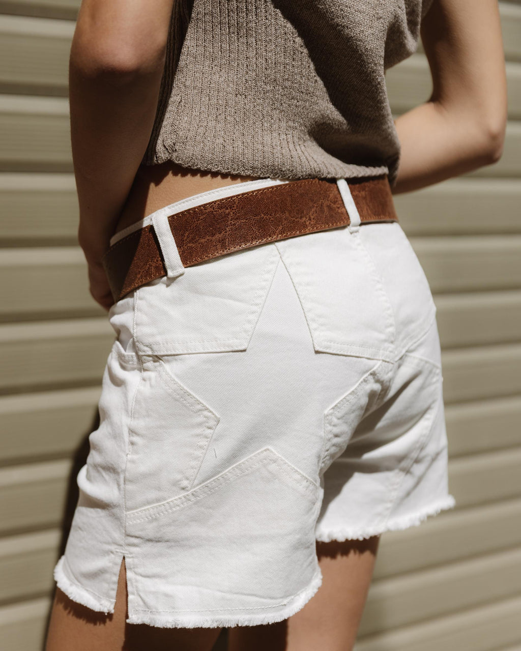 SHORTS ESTRELLAS TRASERAS