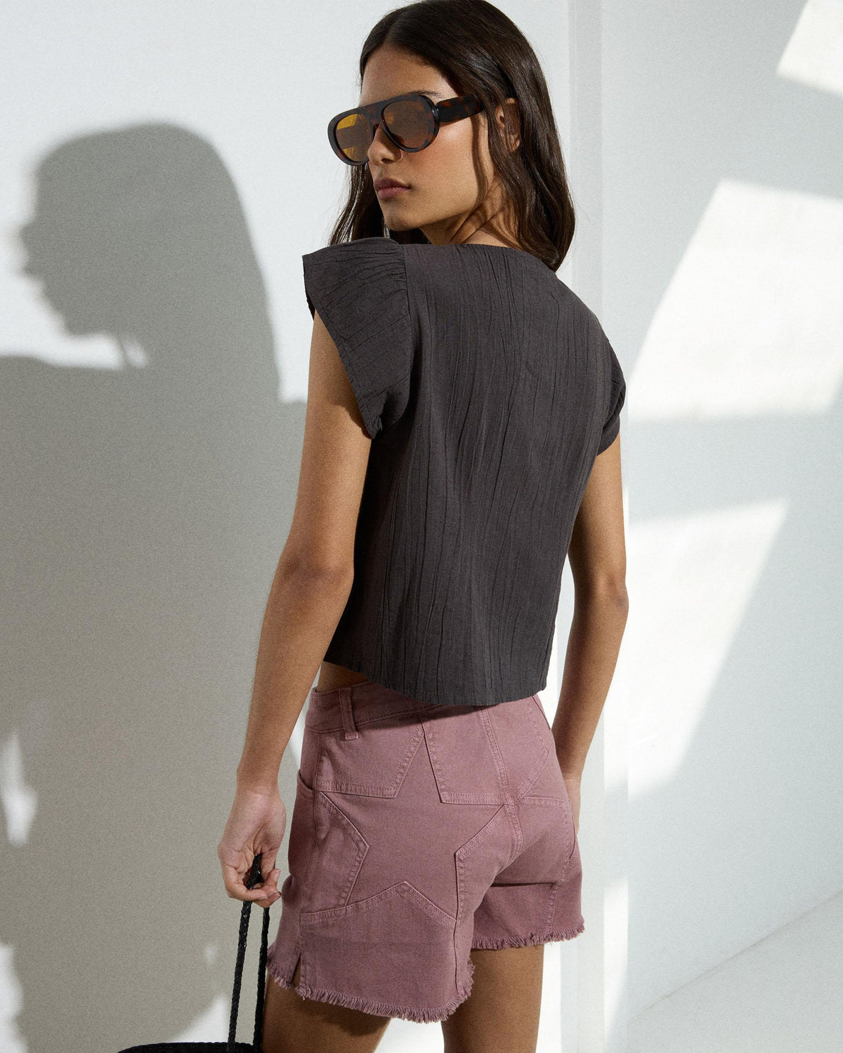 SHORTS ESTRELLAS TRASERAS