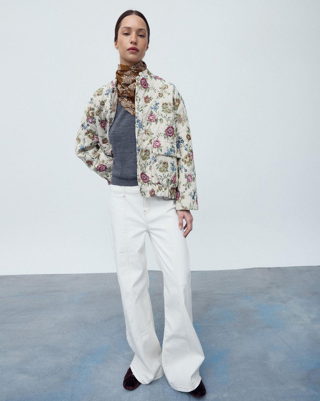 BOMBER ESTAMPADO FLORAL