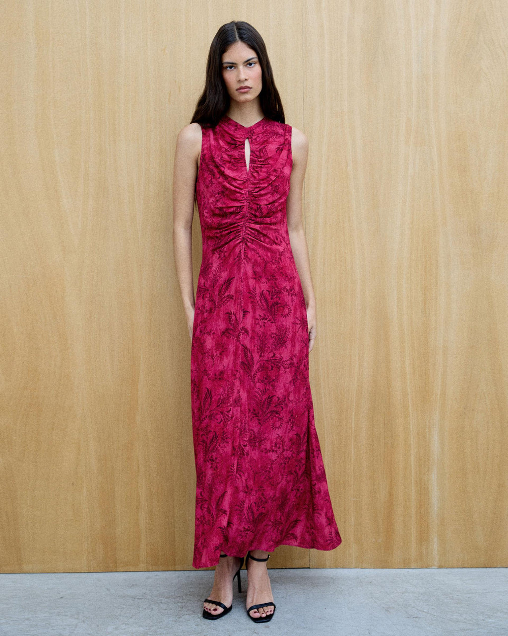 VESTIDO FRUNCIDO DELANTERO ESTAMPADO