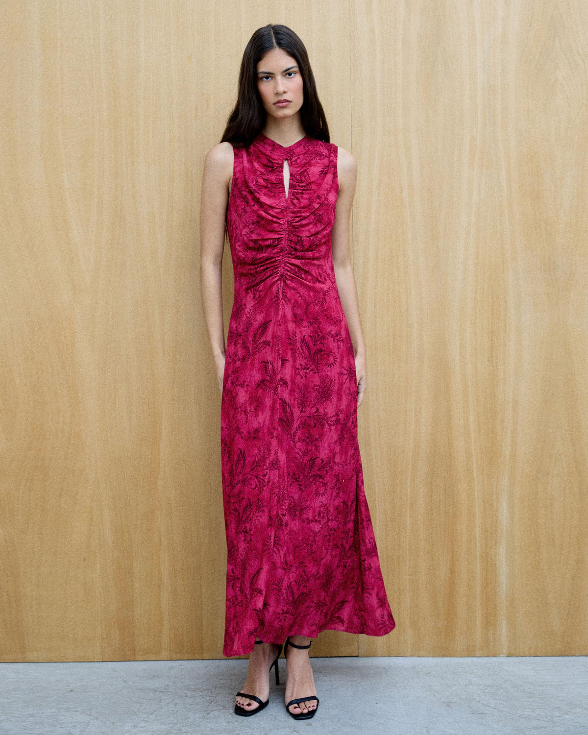 VESTIDO FRUNCIDO DELANTERO ESTAMPADO