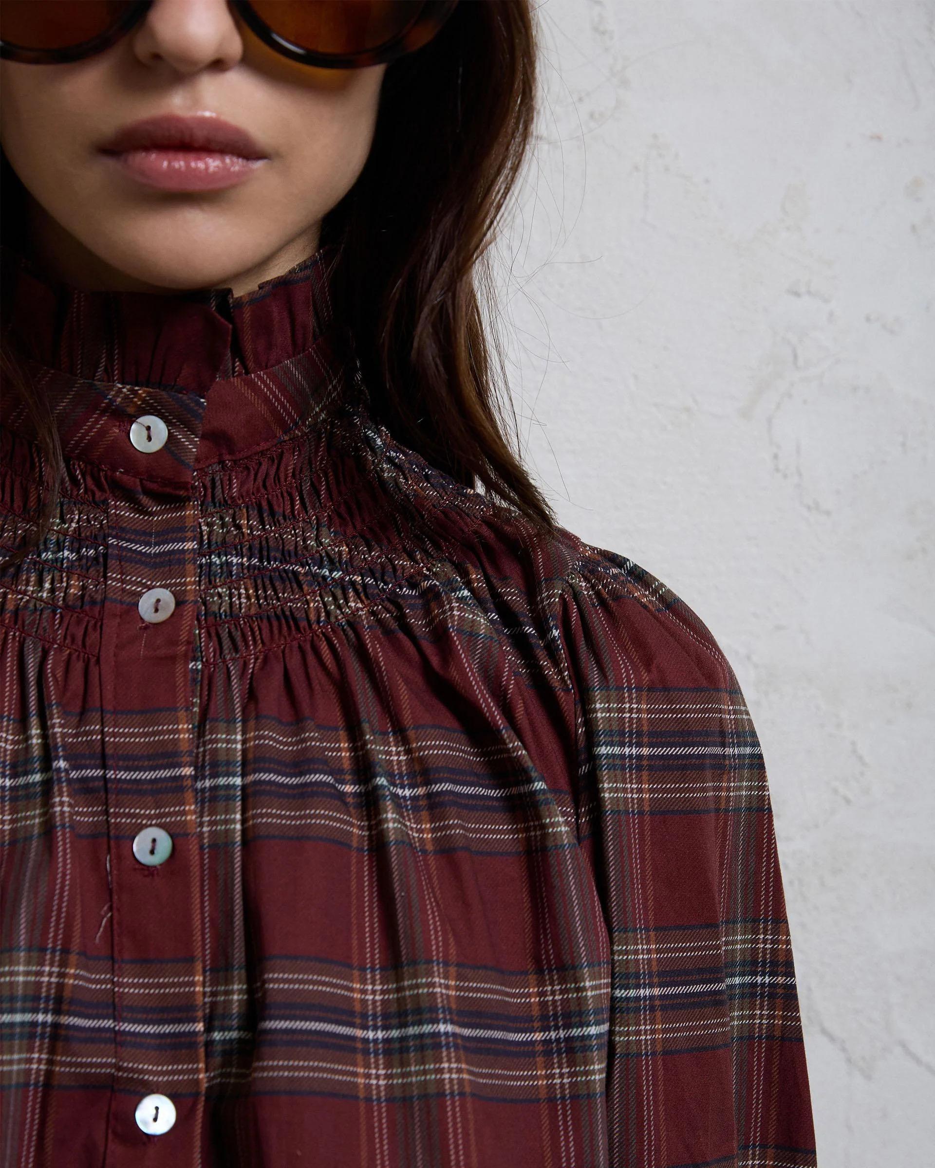 BLUSA NIDO DE ABEJA CUELLO CUADROS