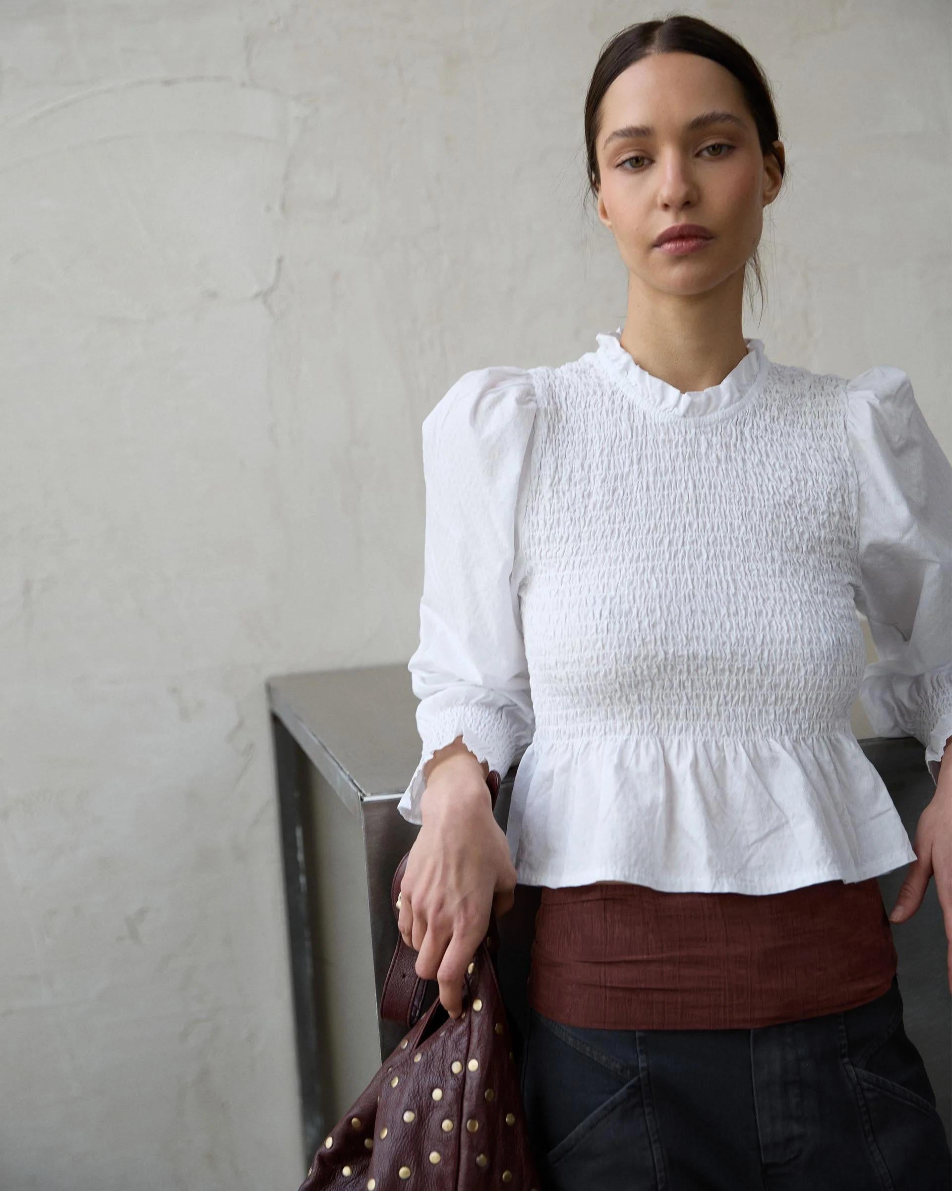 BLUSA NIDO DE ABEJA