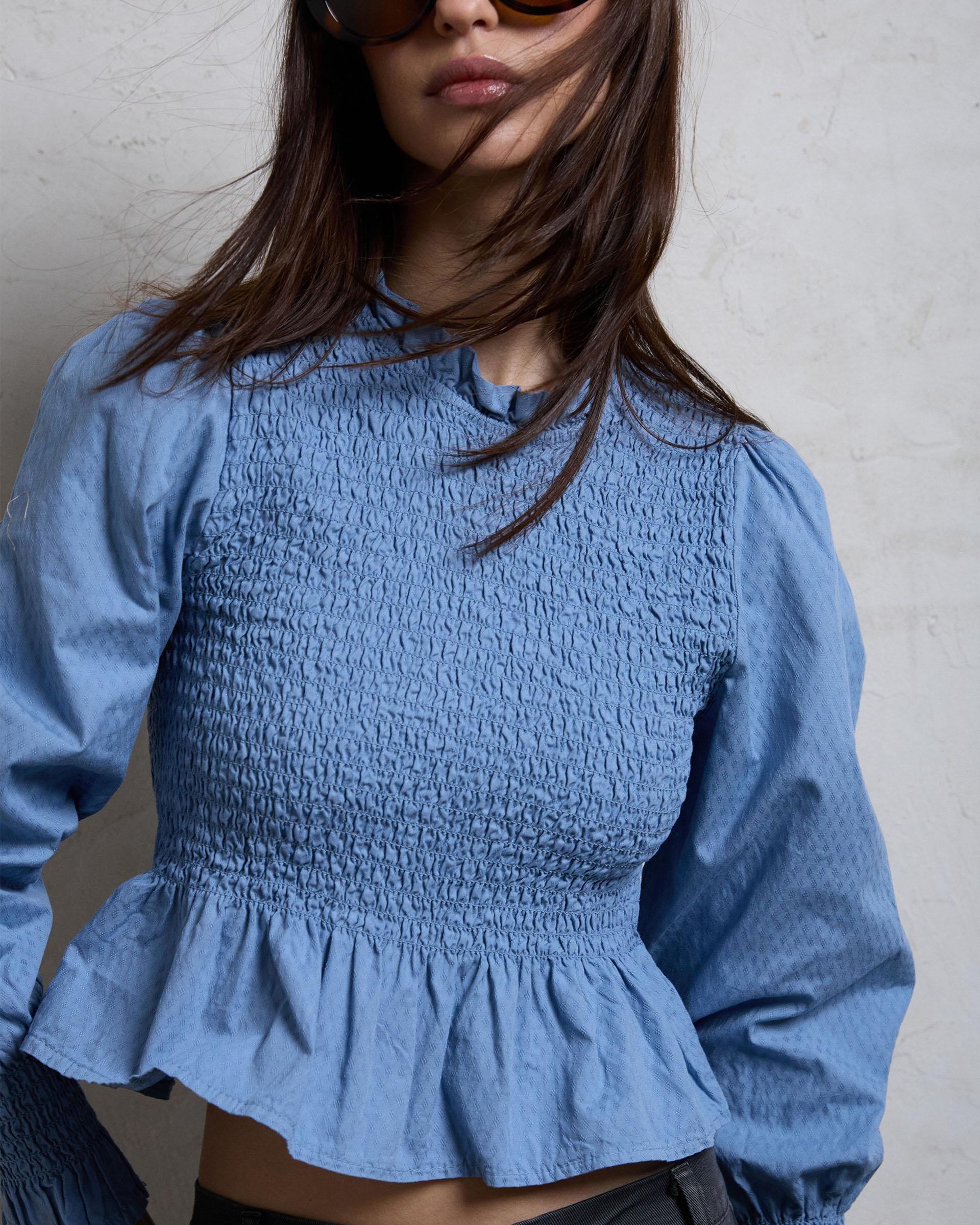 BLUSA NIDO DE ABEJA