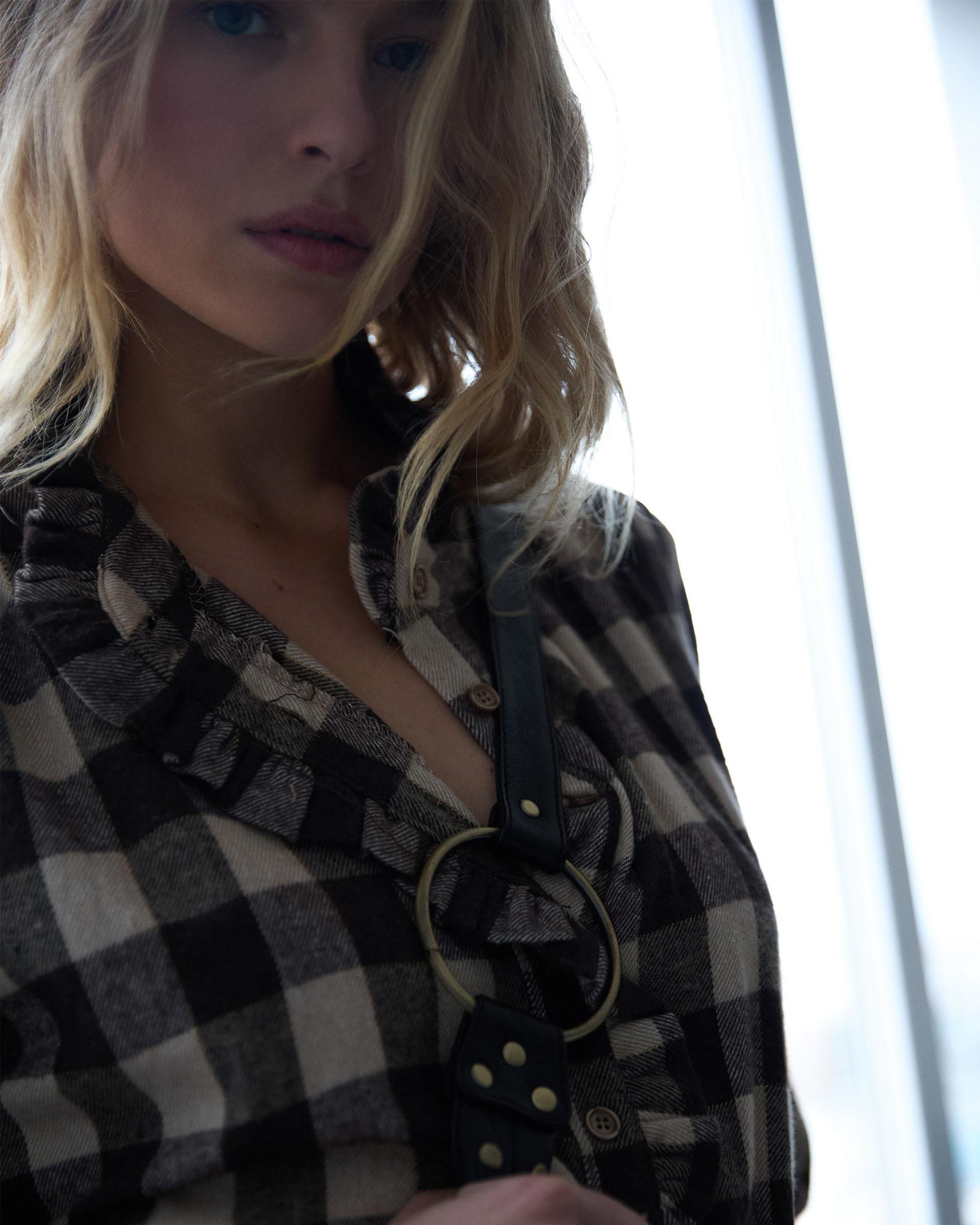 BLUSA CUADROS VICHY VOLANTE