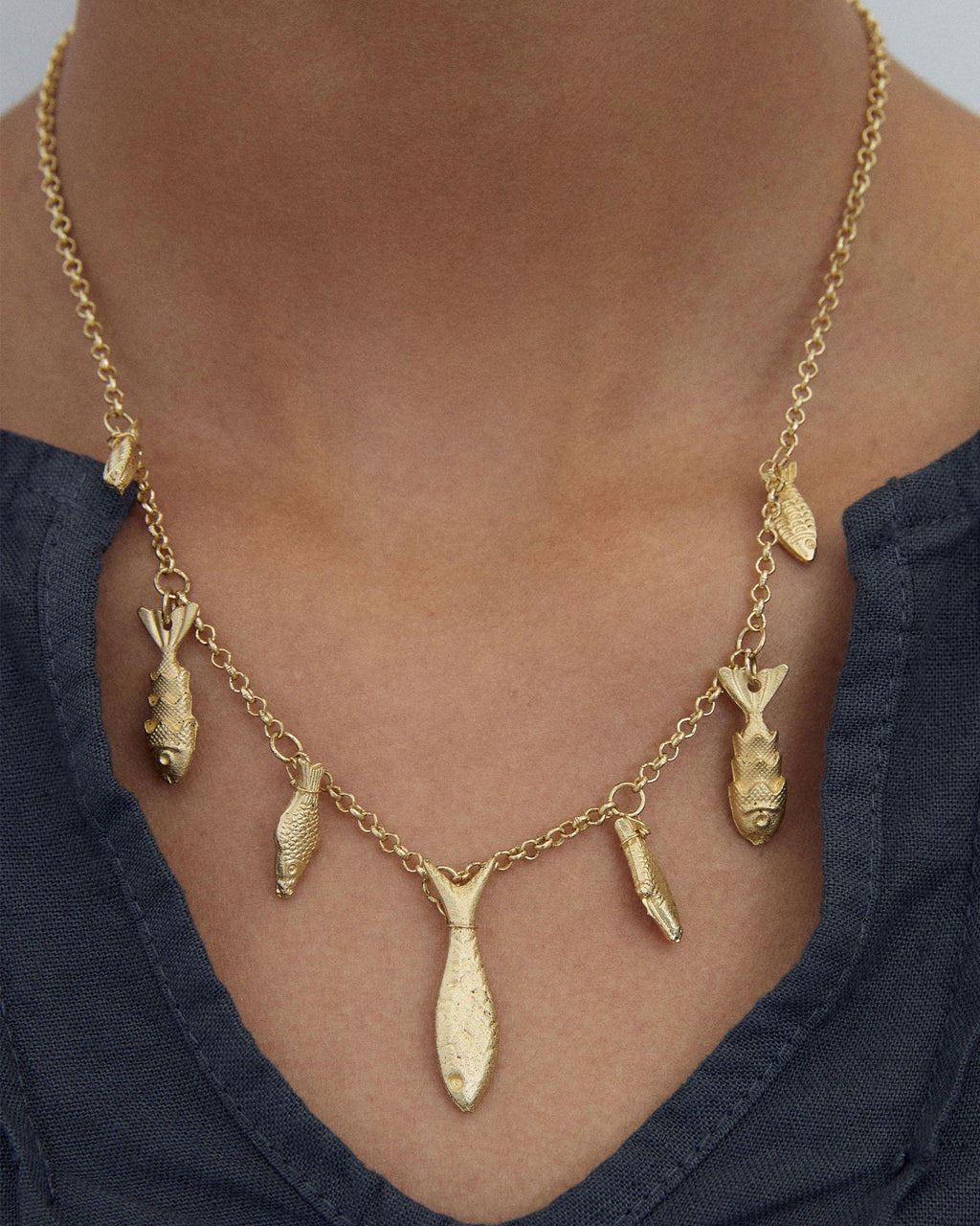 COLLAR PECES
