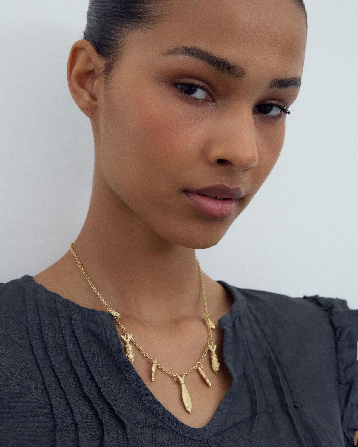 COLLAR PECES