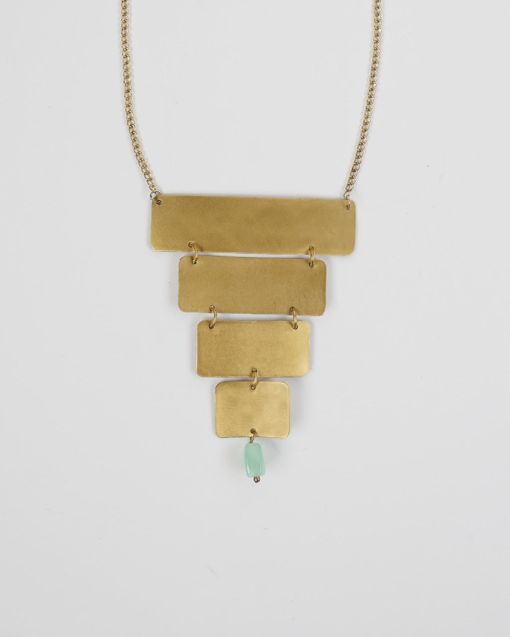 COLLAR PIRAMIDE DETALLE
