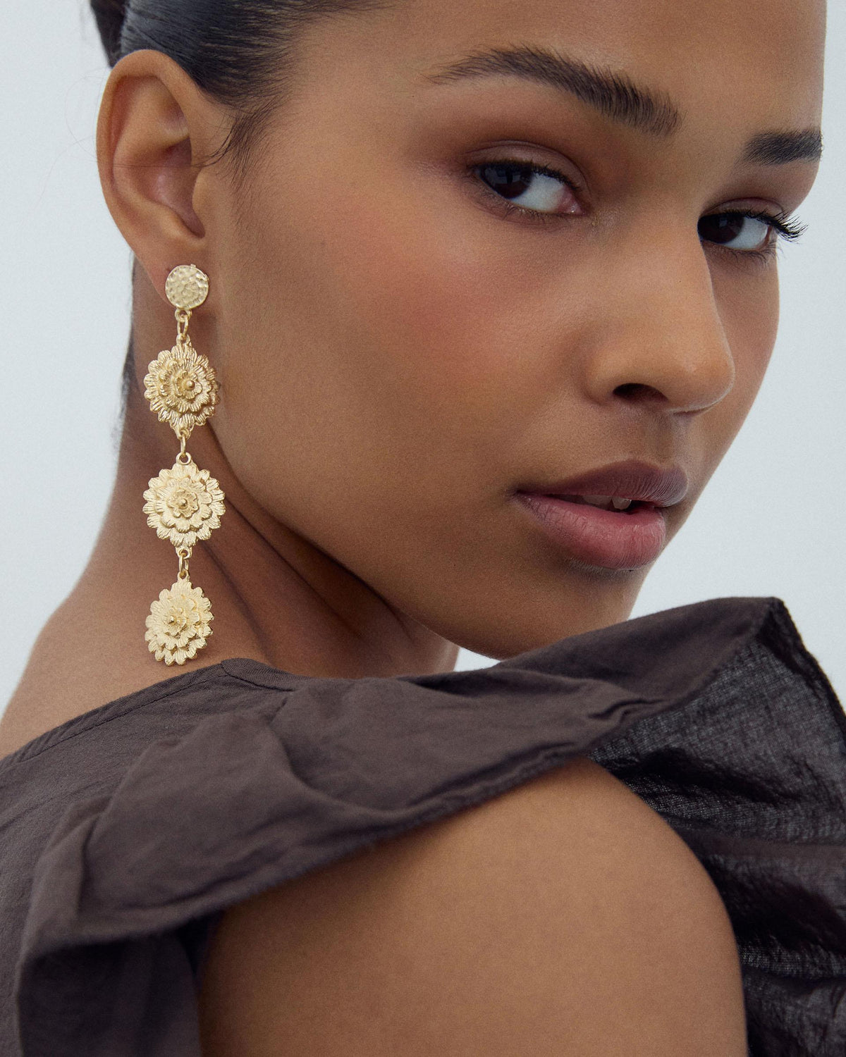 PENDIENTES LARGOS FLORES
