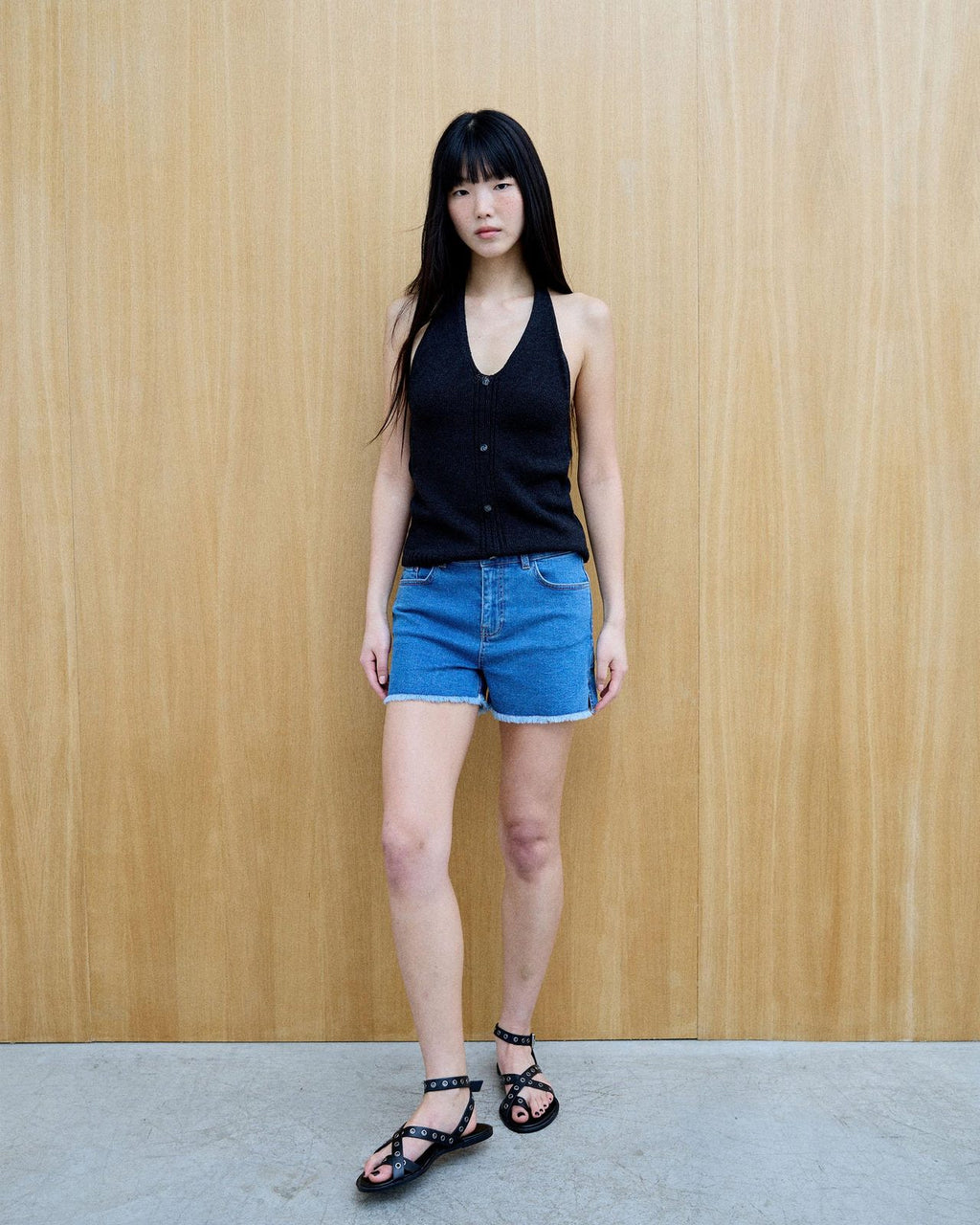 Top Punto Halter Botones Antracita