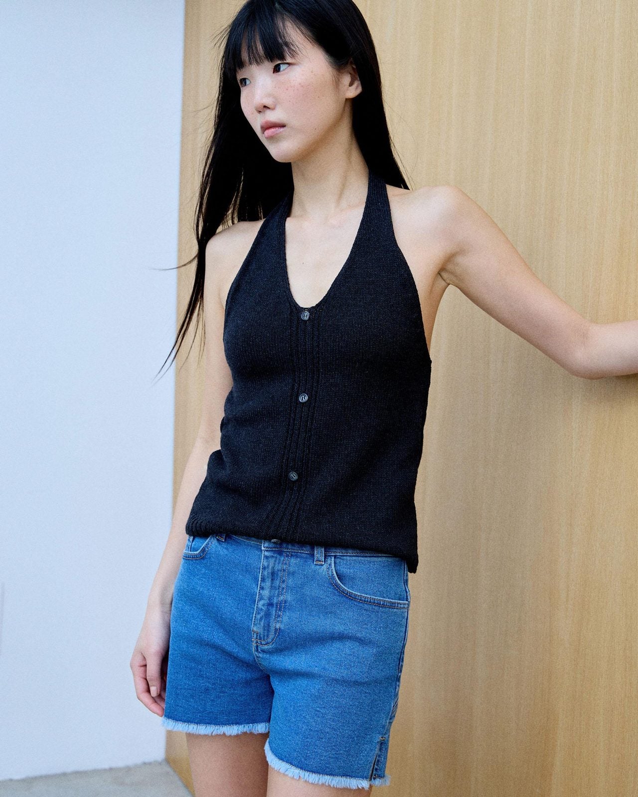 Top Punto Halter Botones Antracita